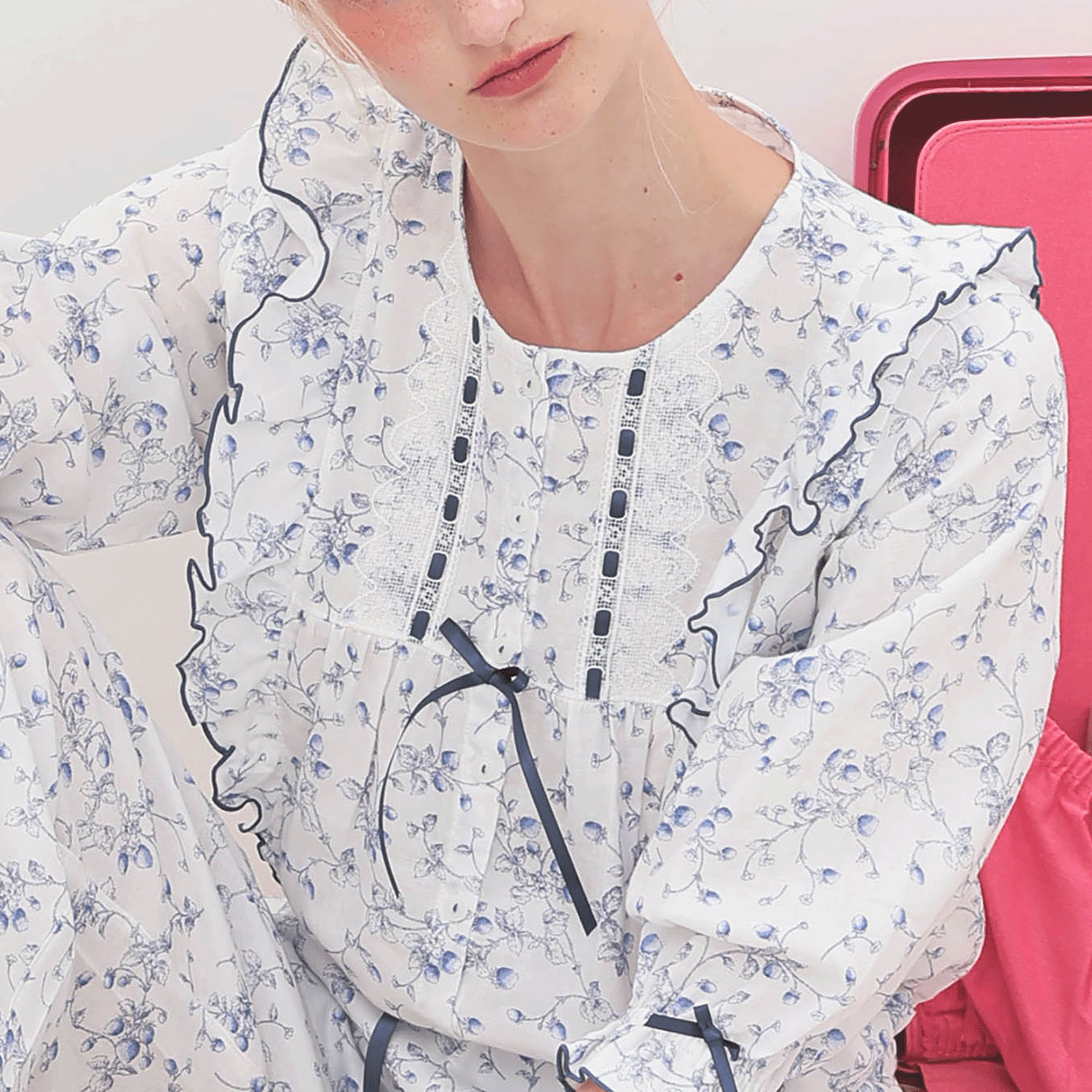 Narue 40／ダブルガーゼプティフレーズフリル7分袖パジャマ - 画像12