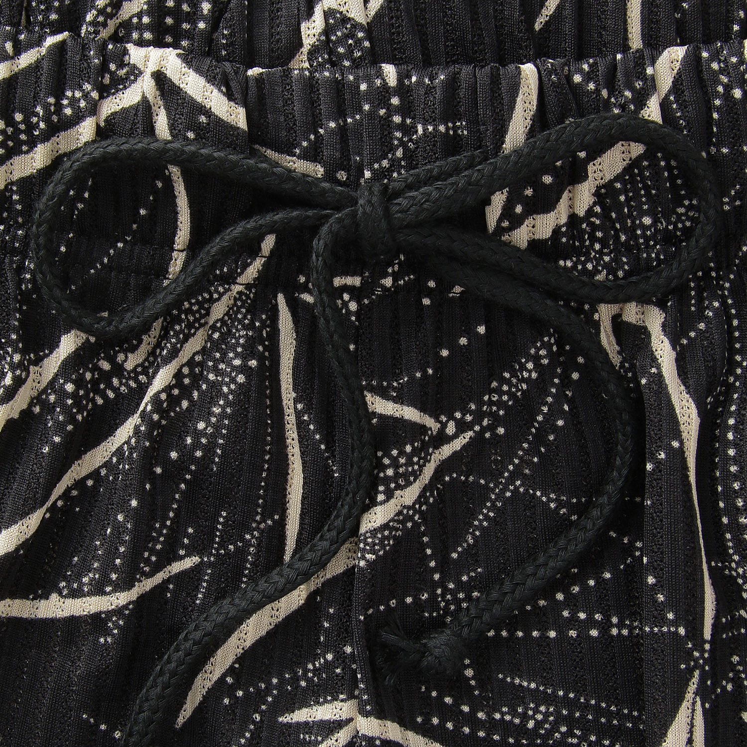 婦人針抜きジャカード幾何柄7分丈パンツ - 画像3