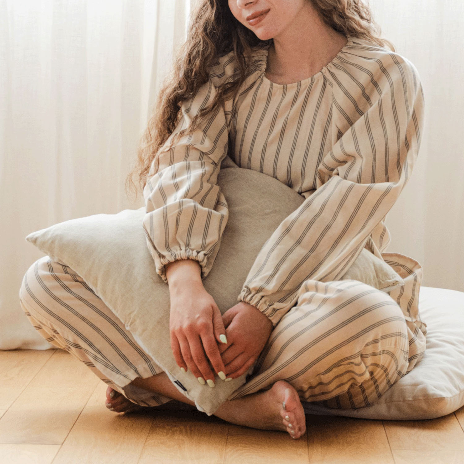 着る保湿クリーム ラグランプルオーバーパジャマ - 画像2