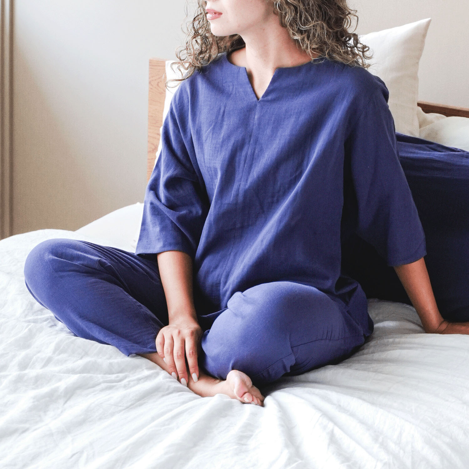 着る保湿クリーム キーネック7分袖パジャマ×ピロケースセット - 画像1