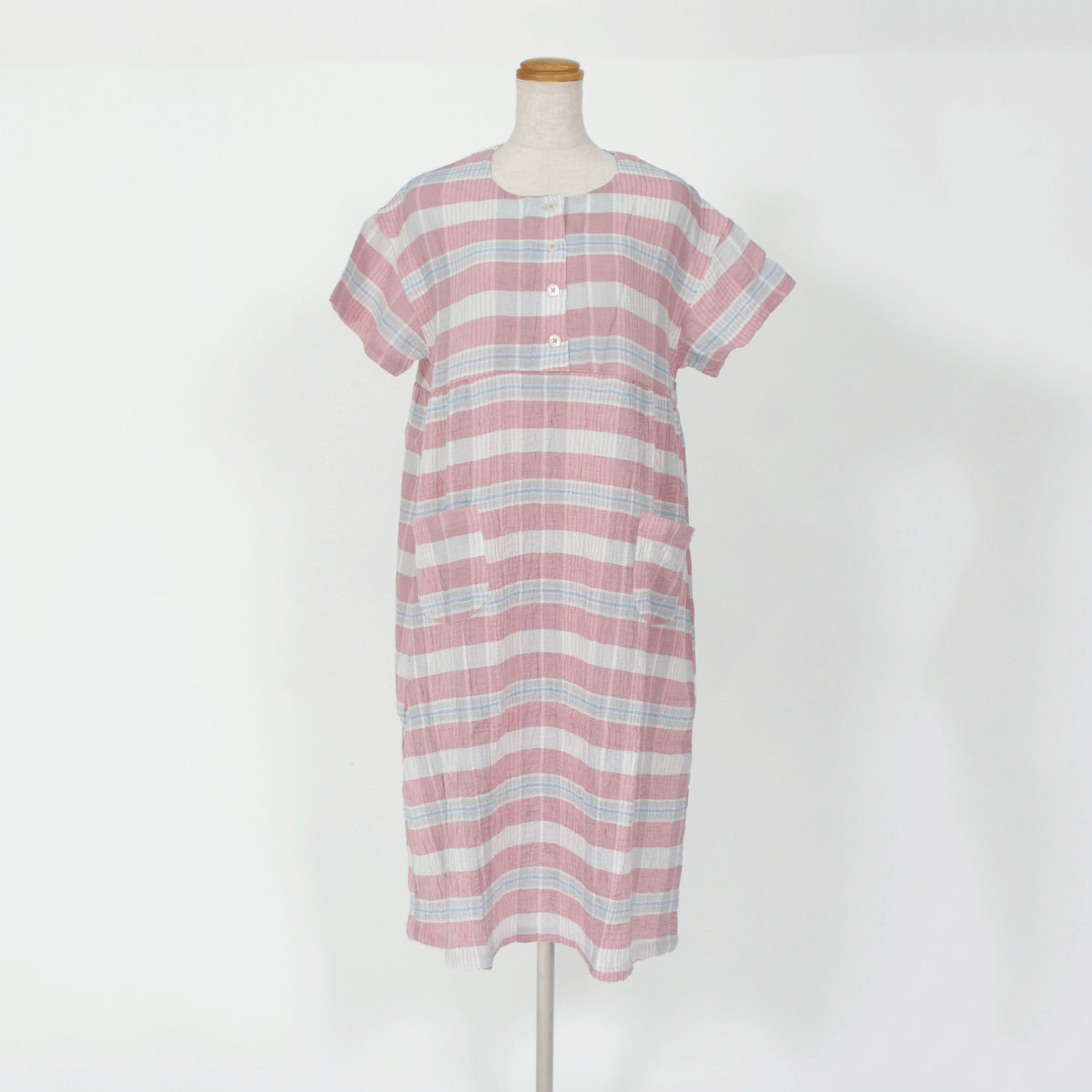 先染ダブルガーゼ チェック柄 半開ワンピース - 画像1