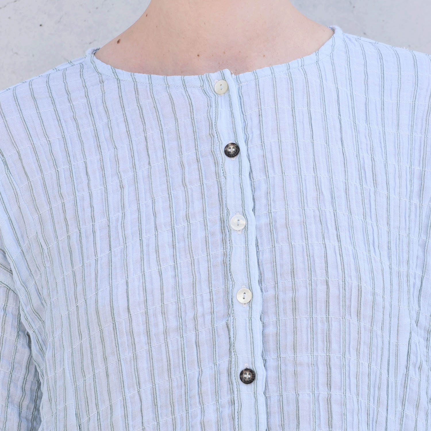 Narue シャーリングダブルガーゼストライプワンピース - 画像18