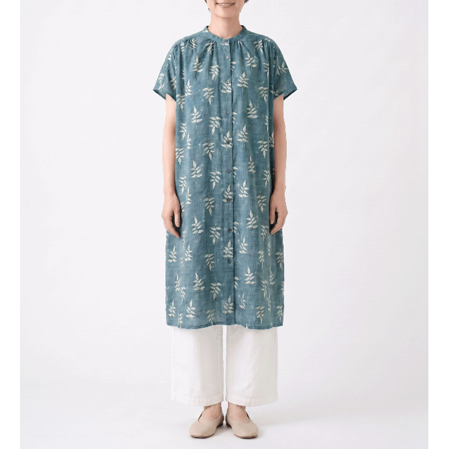 綿レーヨンリーフ柄前開きワンピース - 画像2