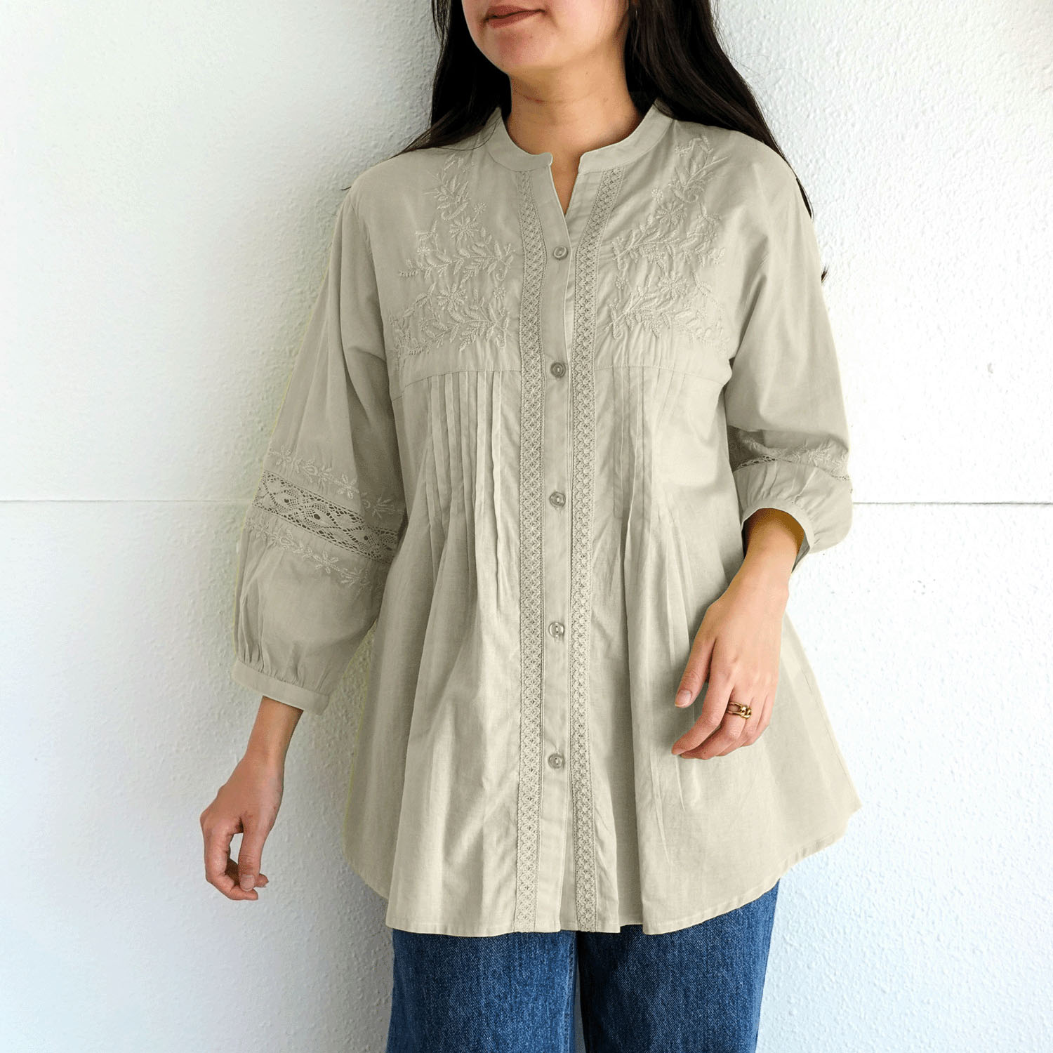 刺繍デザインブラウス - 画像7