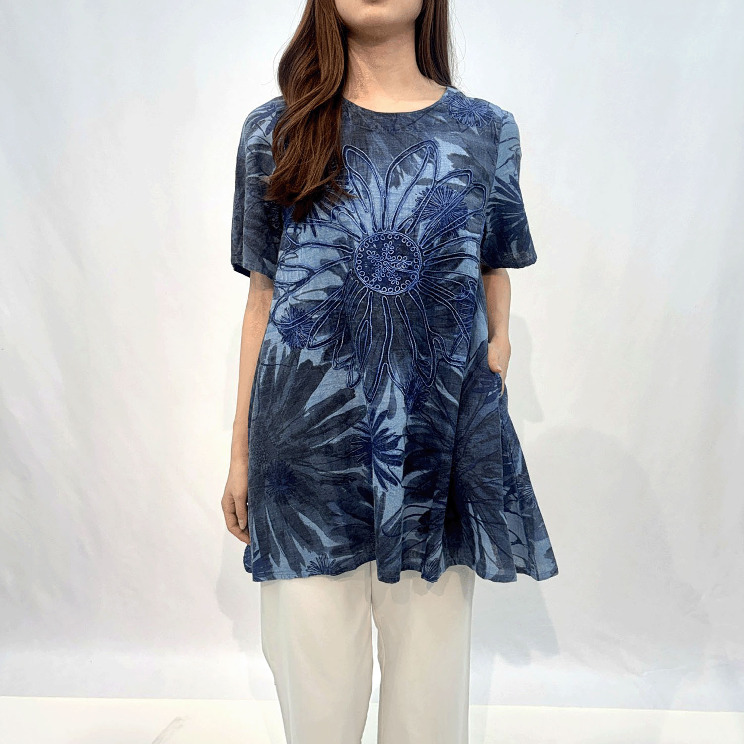 綿100％花柄コード刺繍チュニック - 画像2