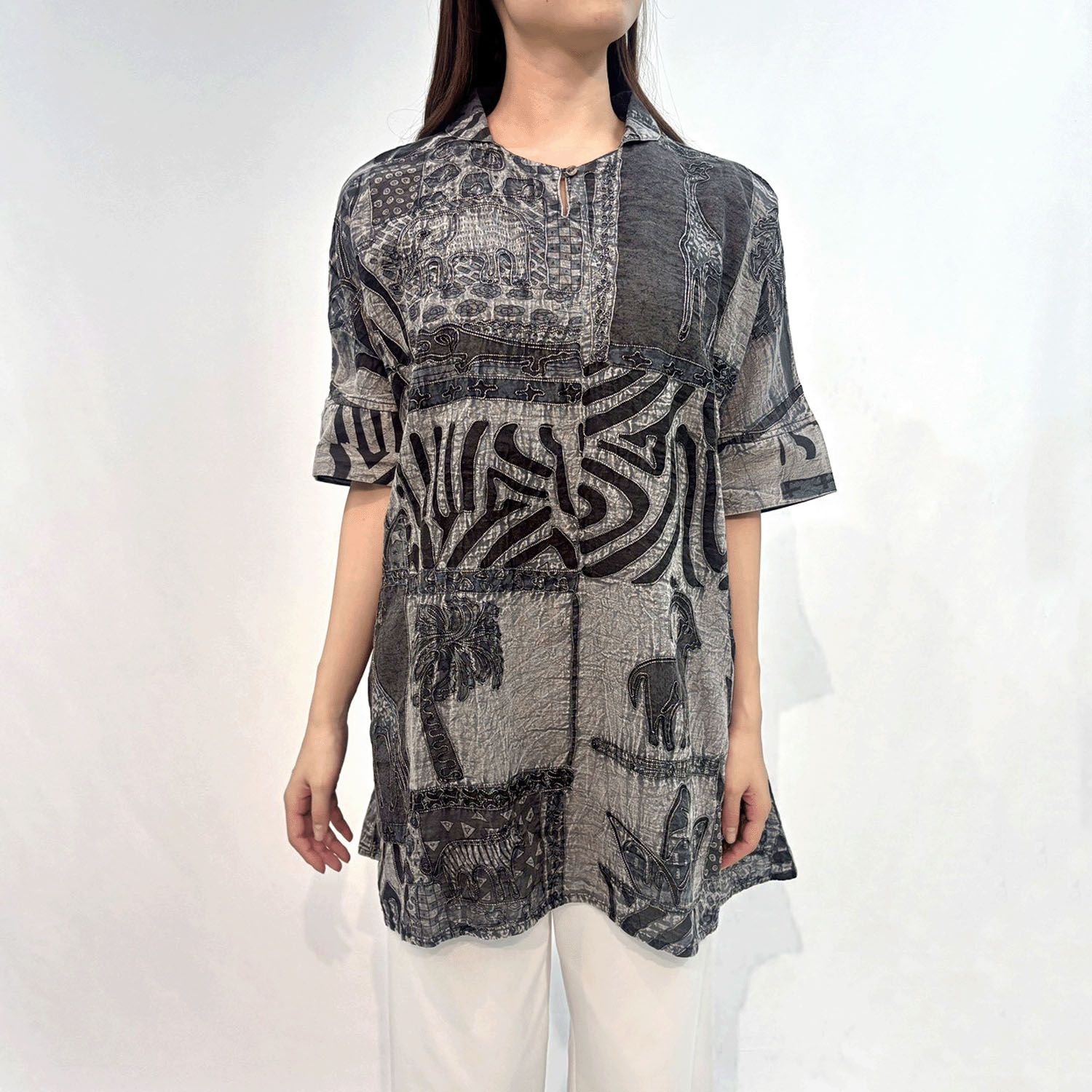 綿麻アニマル柄刺繍チュニック - 画像1