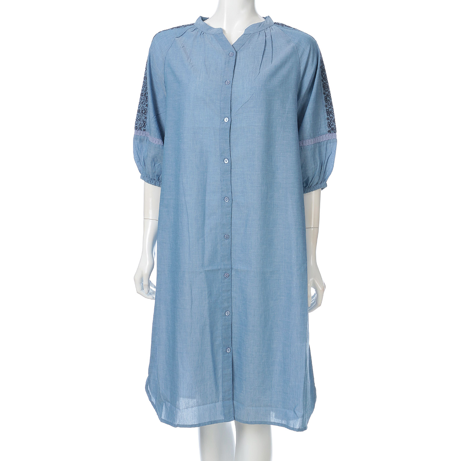 シャンブレー刺繍ブラウスワンピース - 画像1