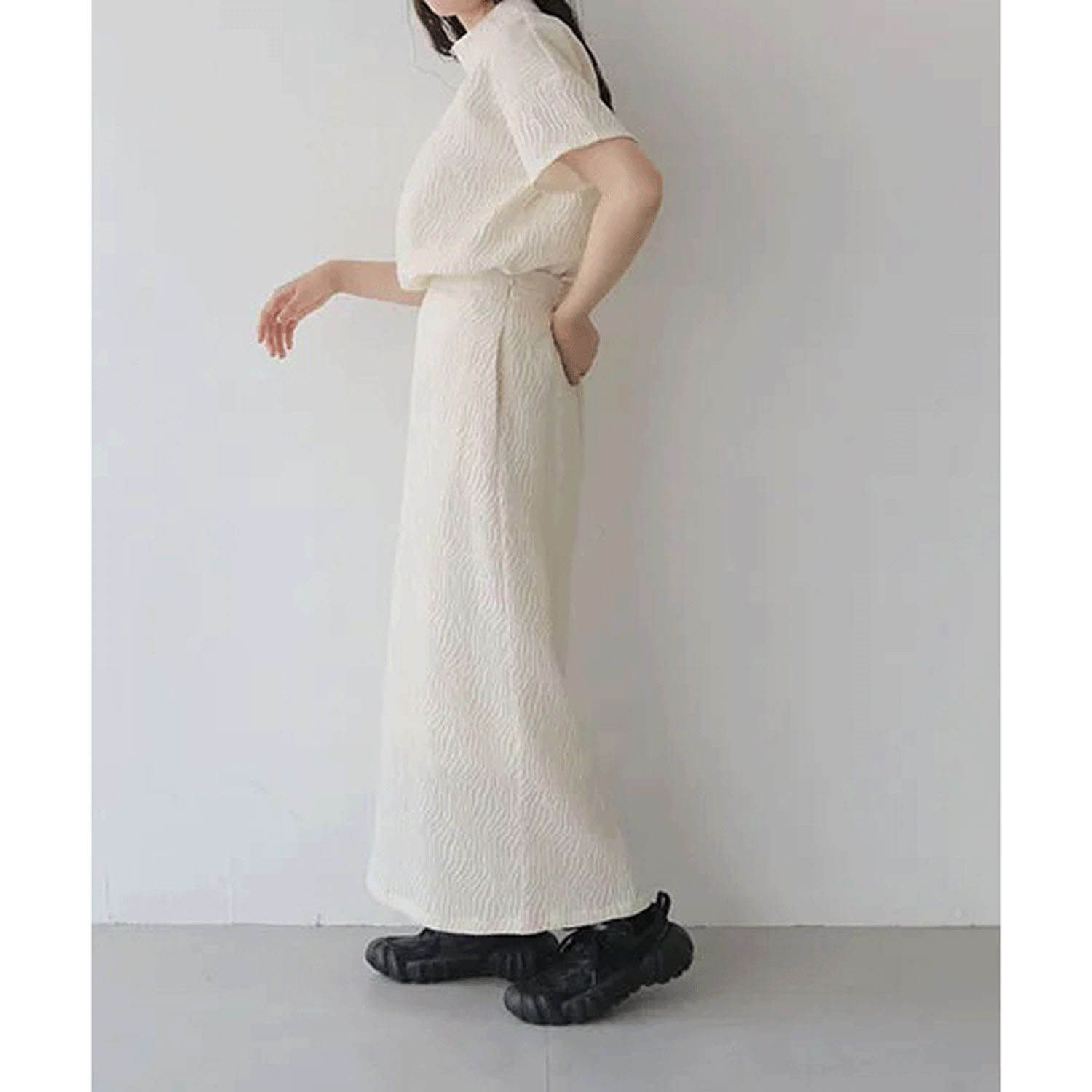 【Insta LIVE】Vingtrois ウェーブ柄スカート - 画像11