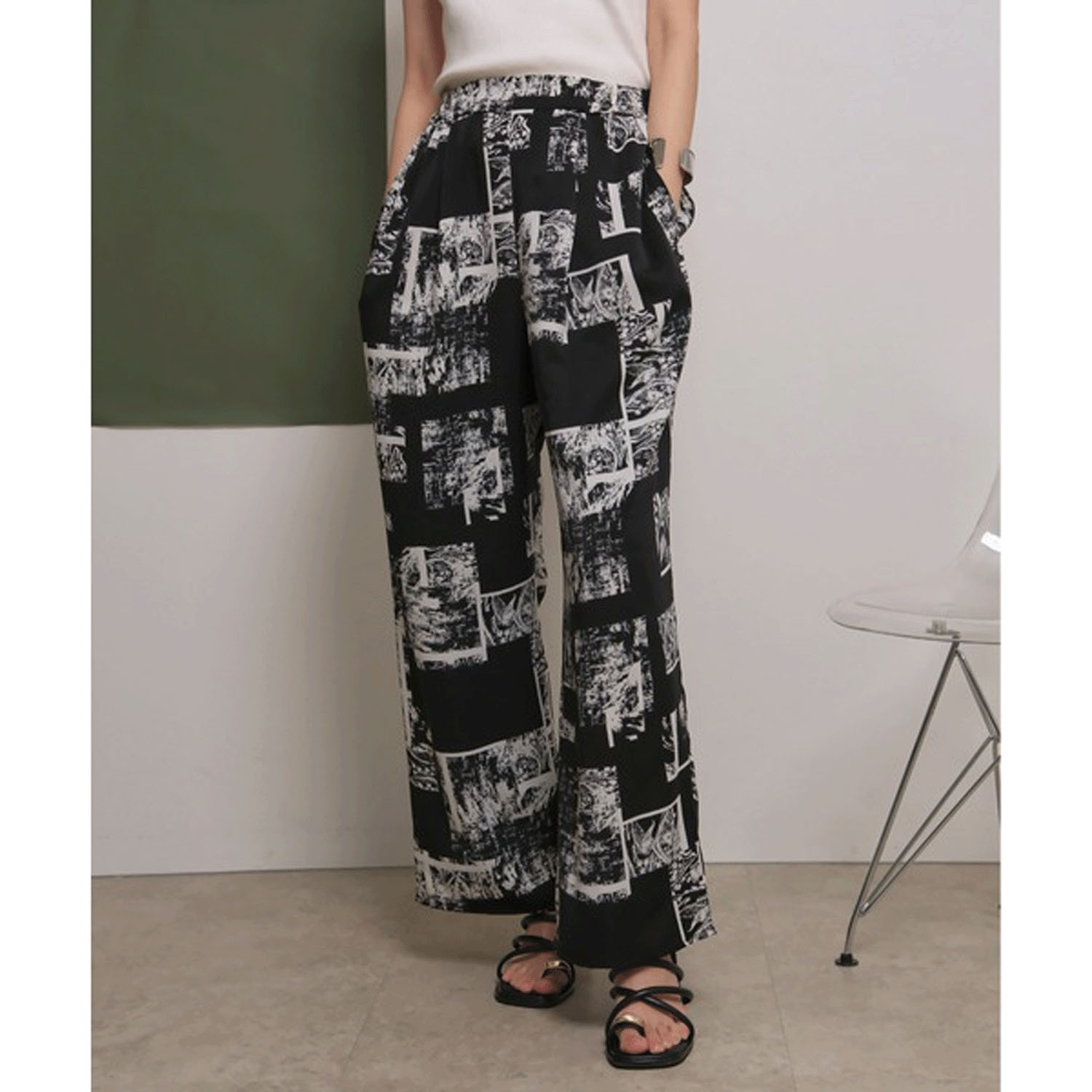 Palm Riche モノトーン柄リラックスパンツ - 画像3