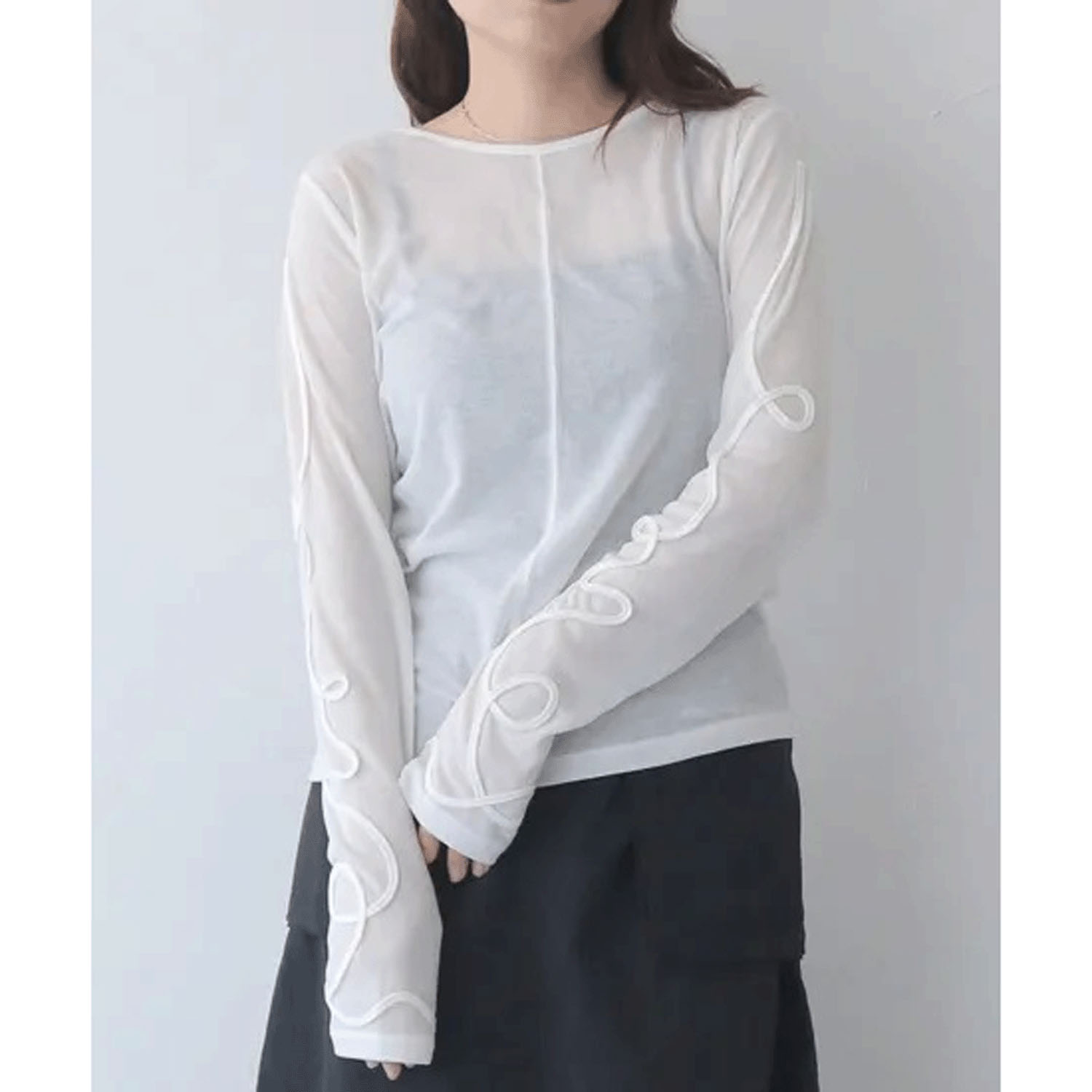 vingtrois  コード刺繍インナー