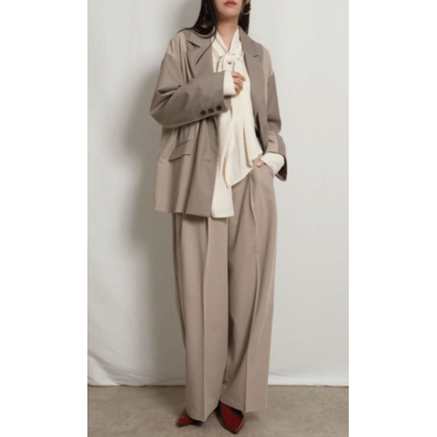 Palm Riche シアーボウタイブラウス - 画像4