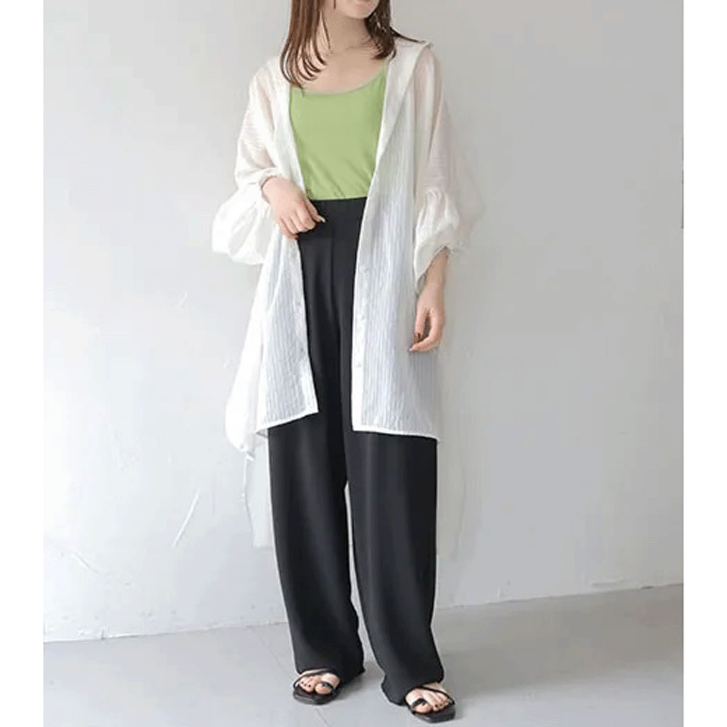 Vingtrois シアーストラップカップ付タンクトップ - 画像11