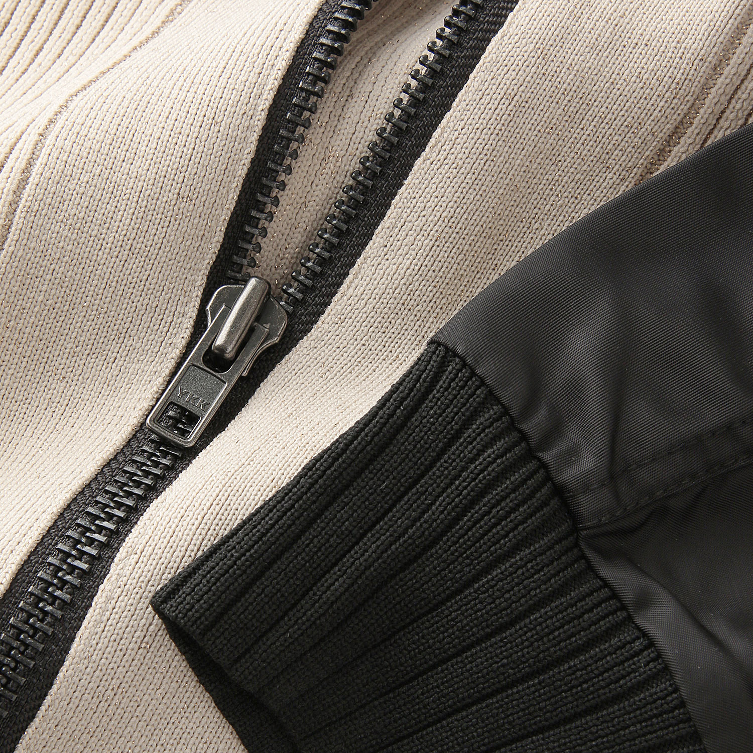 33℃ ラメ糸ミリタリースリーブ切替ニットカーディガン - 画像10