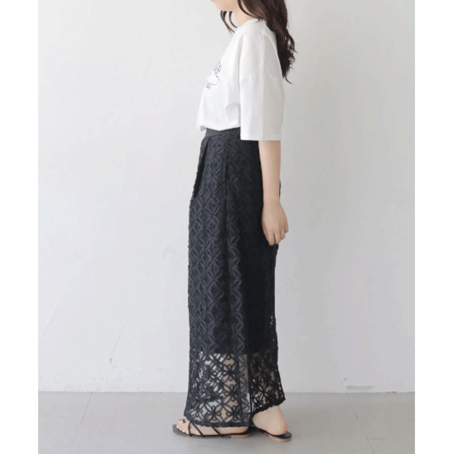 vingtroisドライタッチコットンカーブロゴTシャツ - 画像12