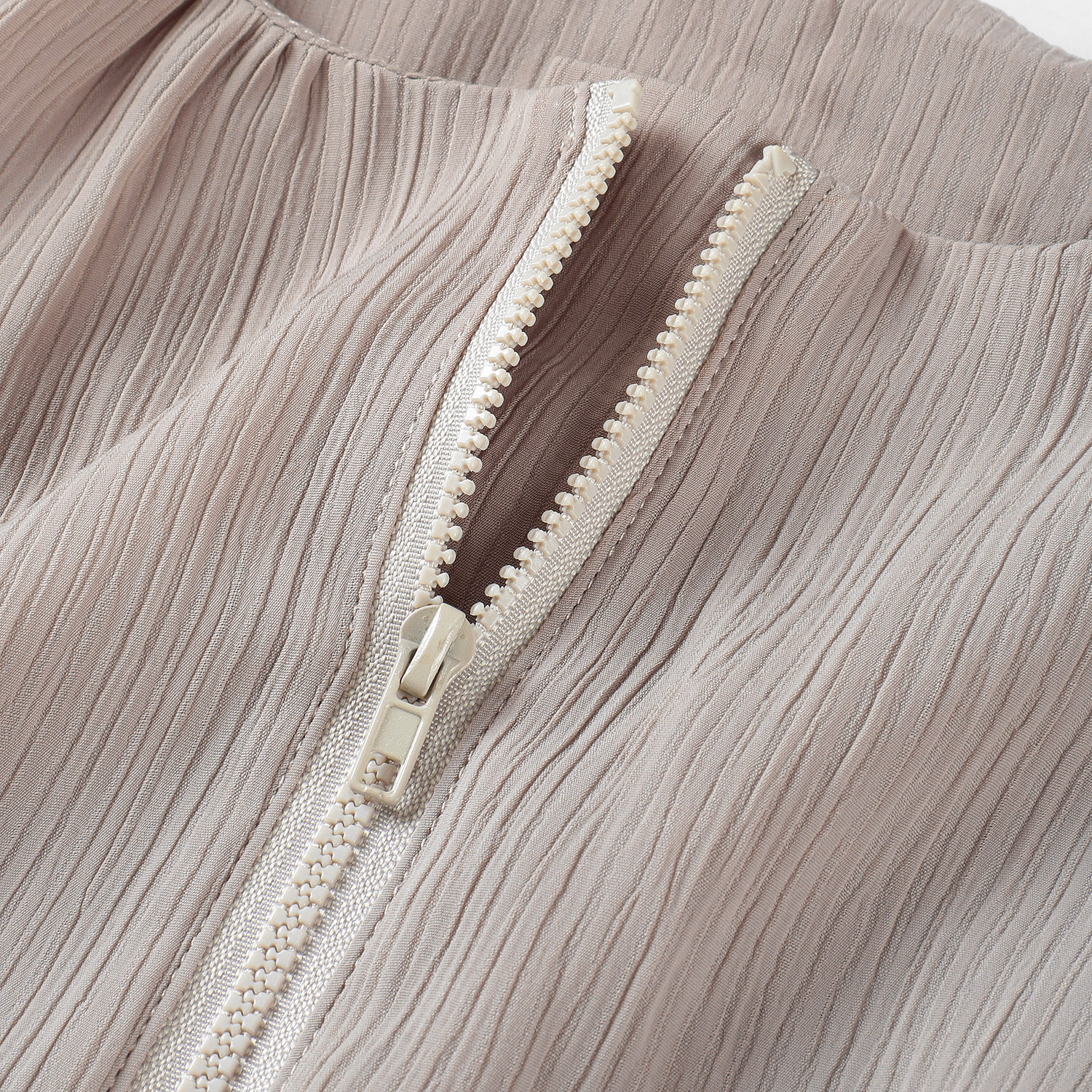 vingtrois 2WAYフォルムプルオーバー - 画像19