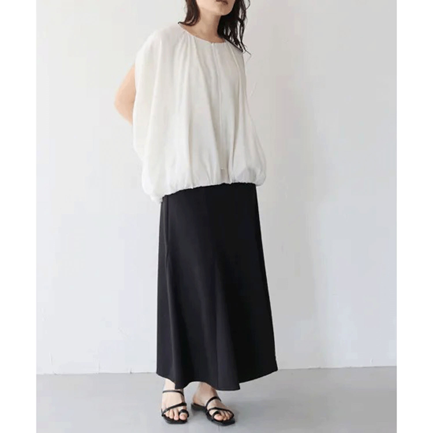 vingtrois 2WAYフォルムプルオーバー - 画像9