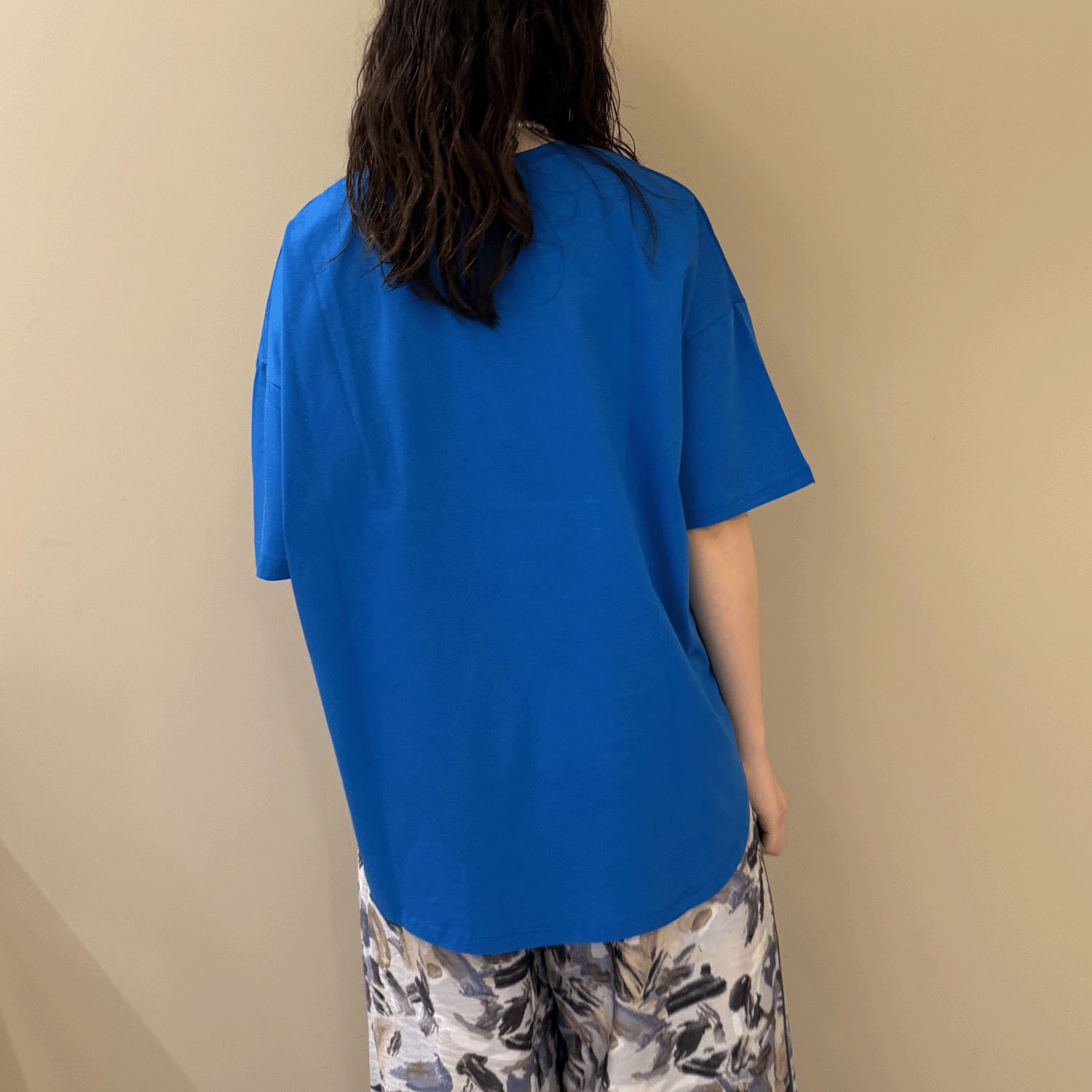 【Insta Live】vingtrois ドライタッチコットン裾ラウンドTシャツ - 画像11