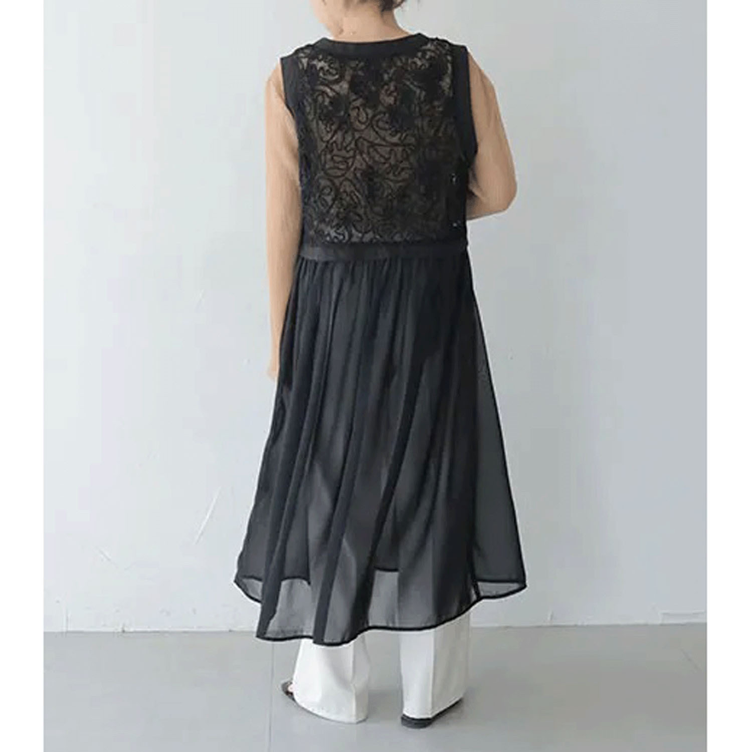 【Insta Live】vingtrois レースドッキングジレ - 画像3