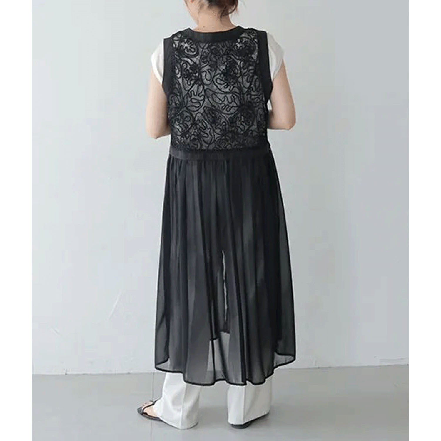 【Insta Live】vingtrois レースドッキングジレ - 画像9