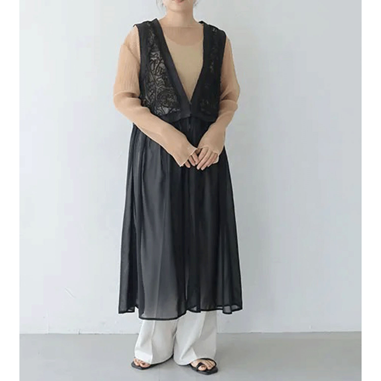 【Insta Live】vingtrois レースドッキングジレ - 画像1