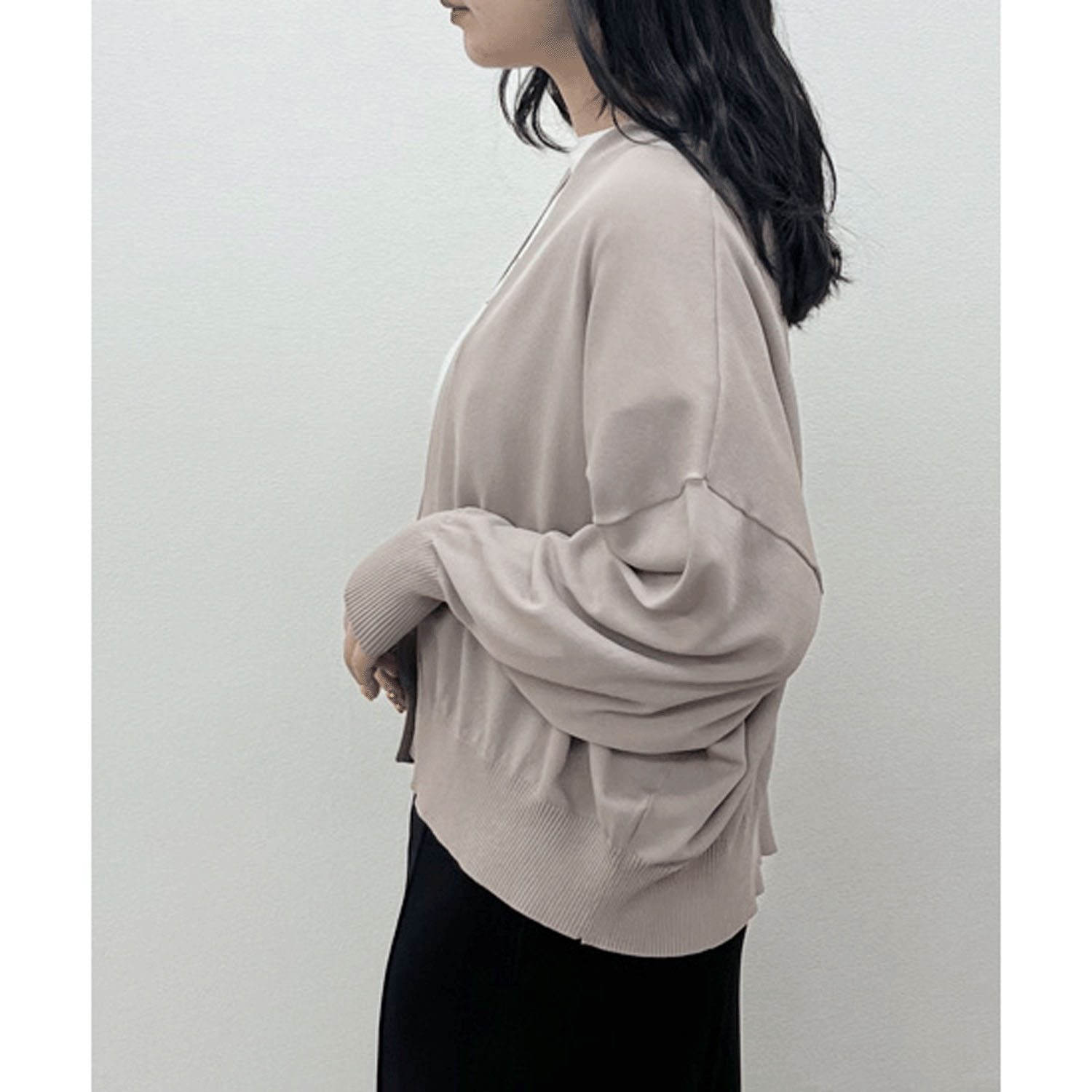 【InstaLive】vingtrois ショートドルマン風ニットカーデ - 画像5