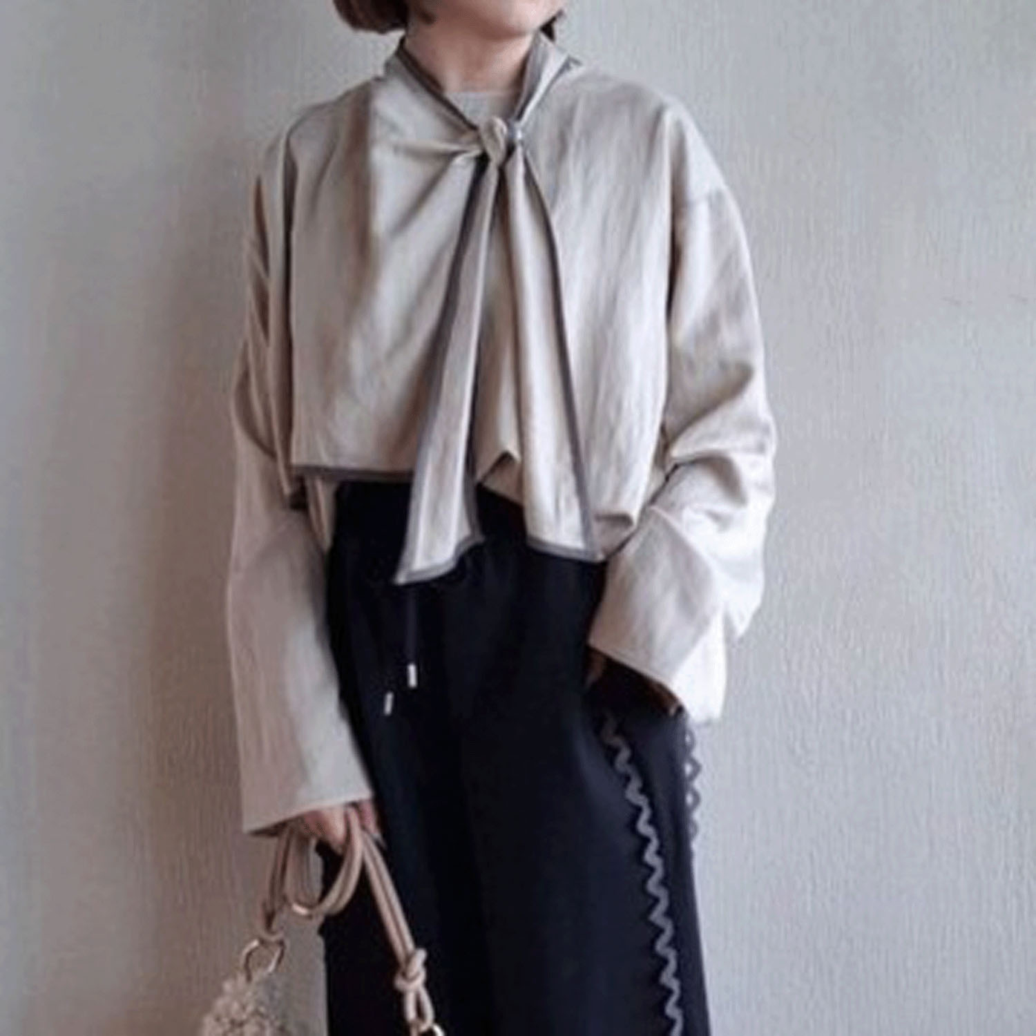 【Insta Live】ザンパ アシメボウタイカラーブラウス - 画像8