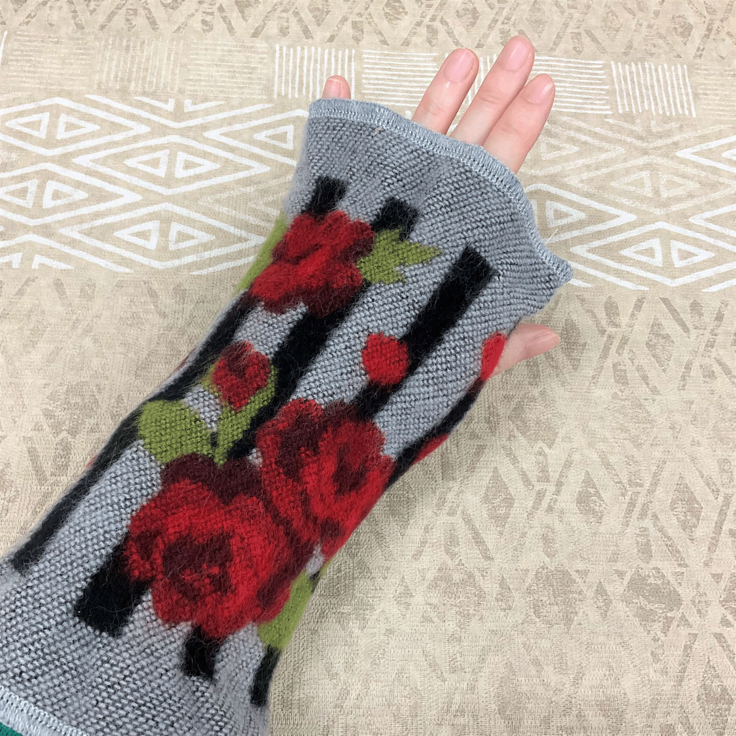 【ピンク終了】ラシクモア ストライプローズ ハンドウォーマー - 画像6