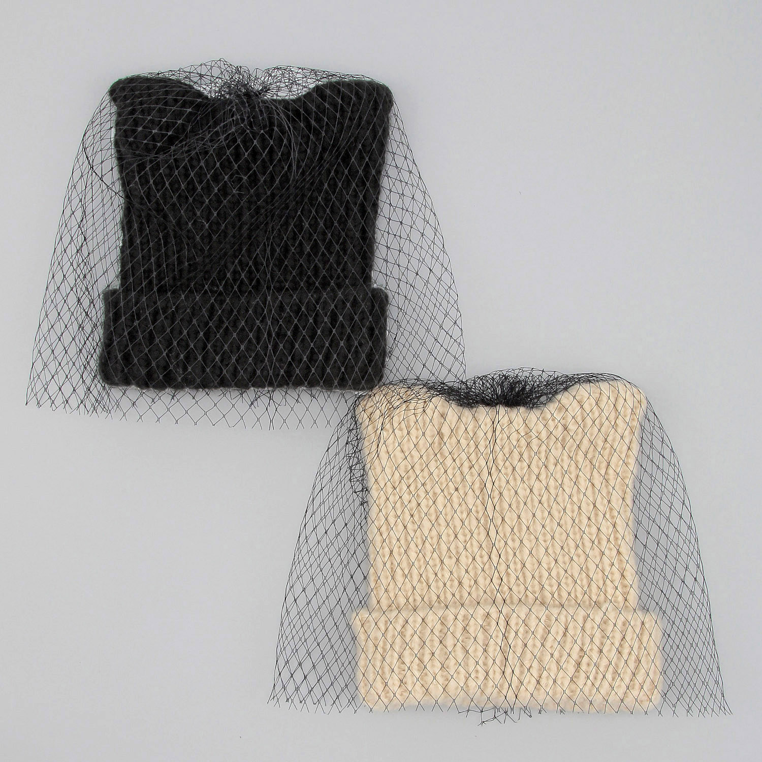 Dodge 猫耳チュールワッチ