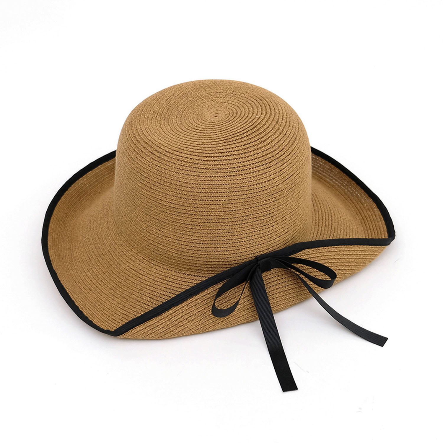 折り返したブリムが印象的なペーパーブレード - 画像10