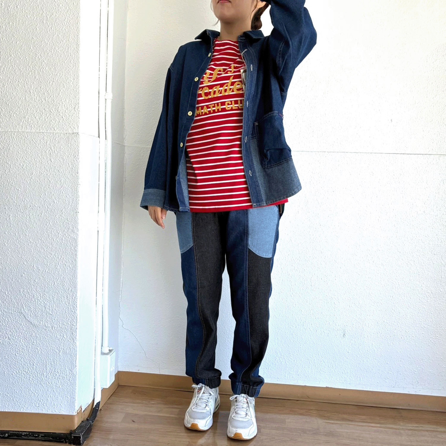 【CUBE SUGAR】8オンスリサイクルデニム切替ジョガーパンツ - 画像1