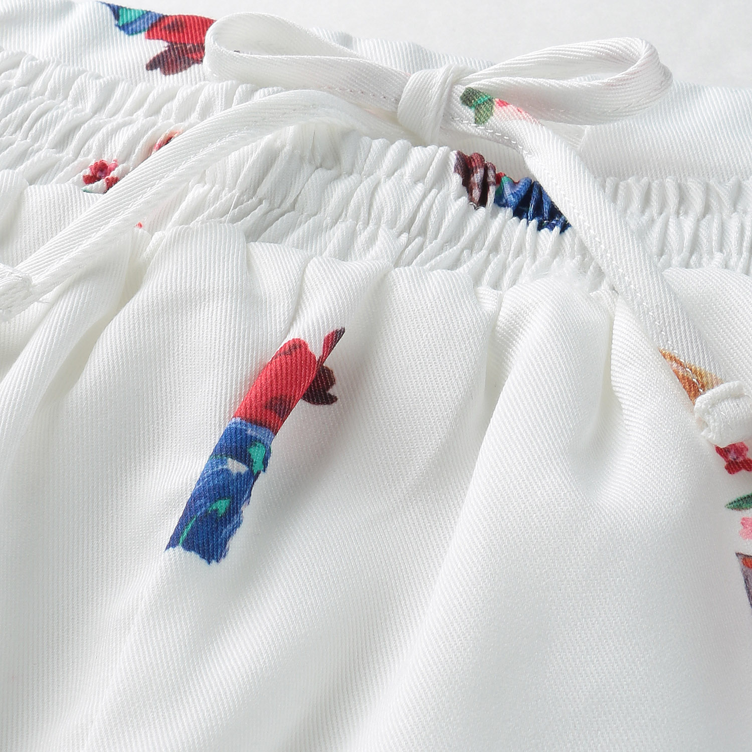 VERITE アーティスティック・セミワイドパンツ - 画像3