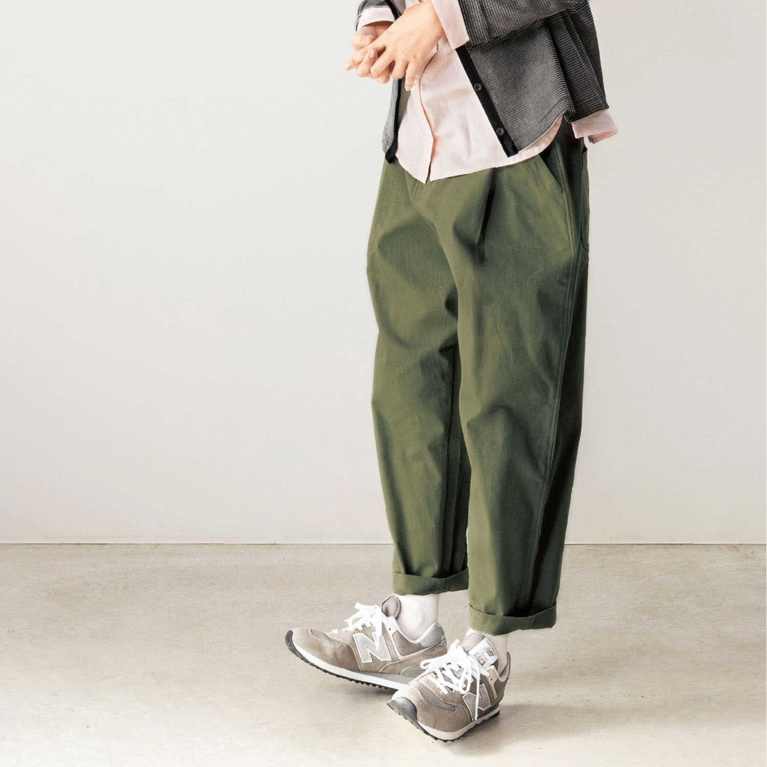 Northern Truck フロントタックテーパードパンツ - 画像15