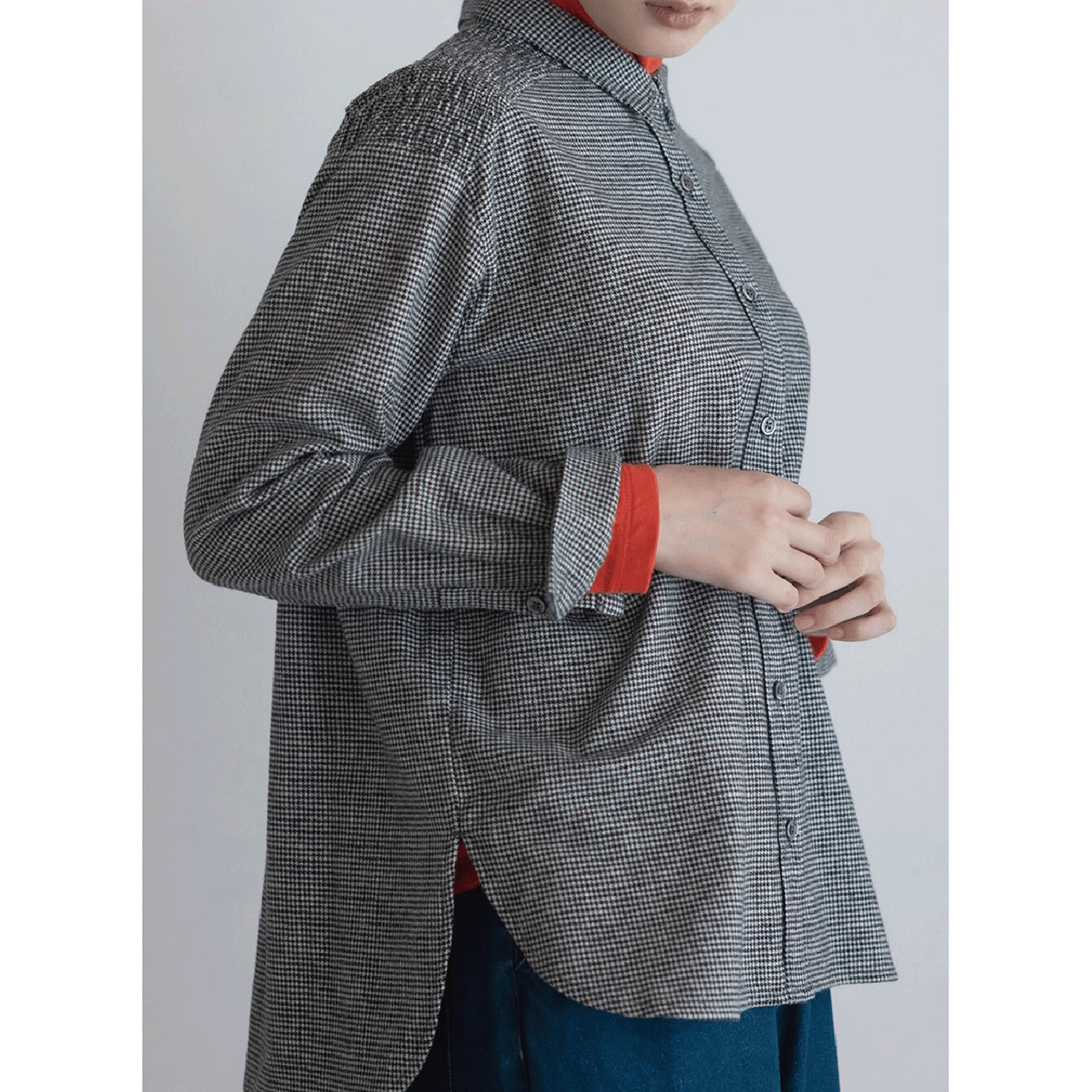 LILASIC シャーリングブラウス - 画像1