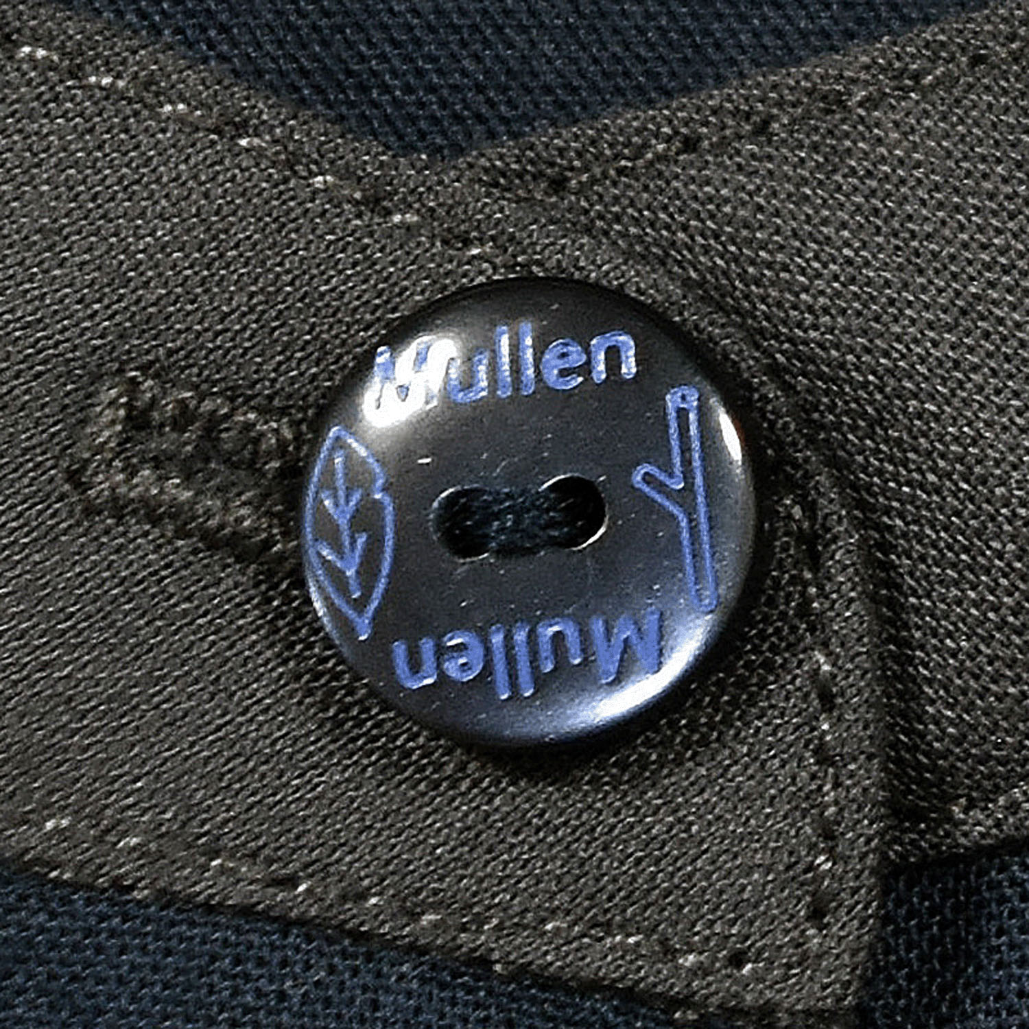 Keitto 山刺繍入り配色襟シャツ - 画像9