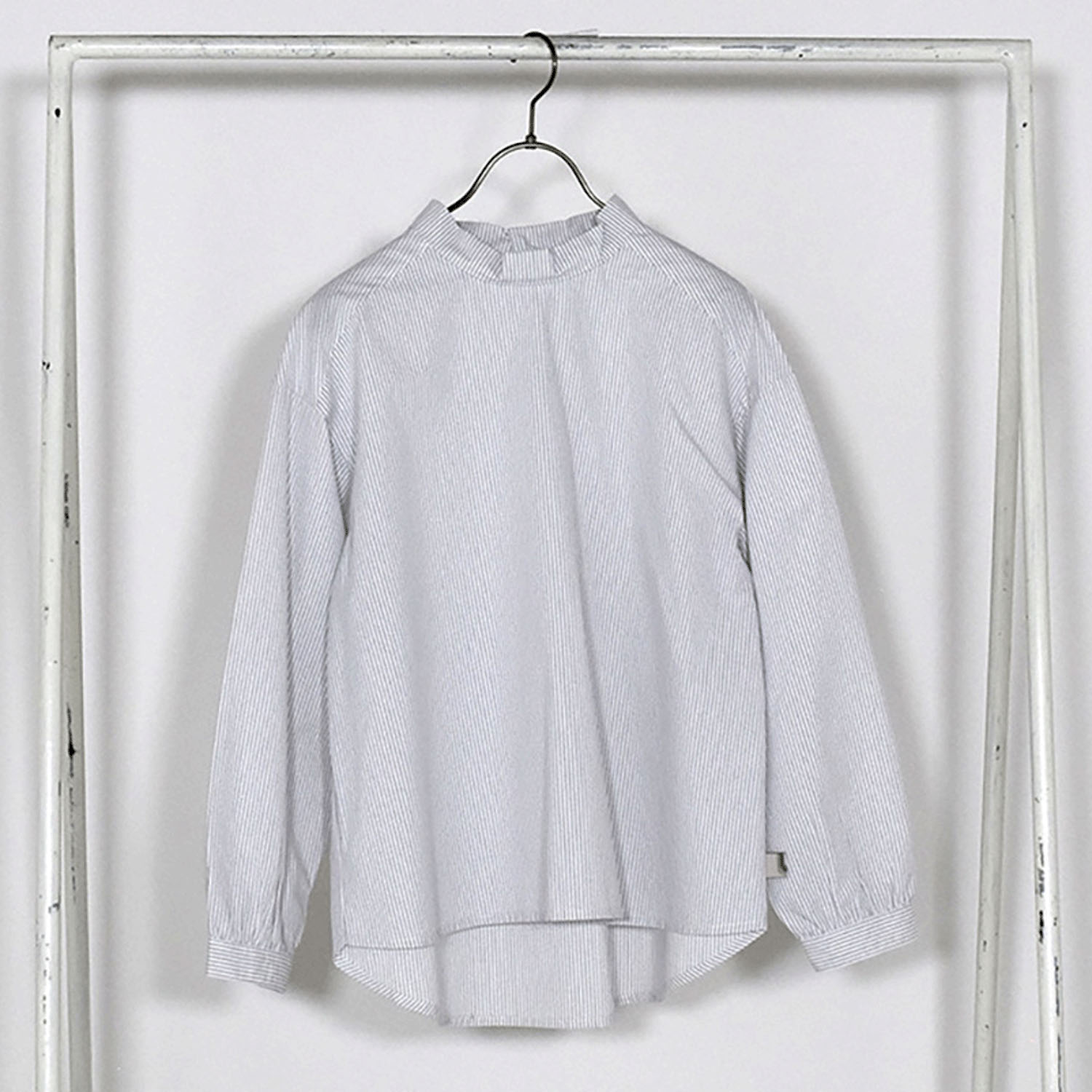 Keittoロールカラープルオーバー