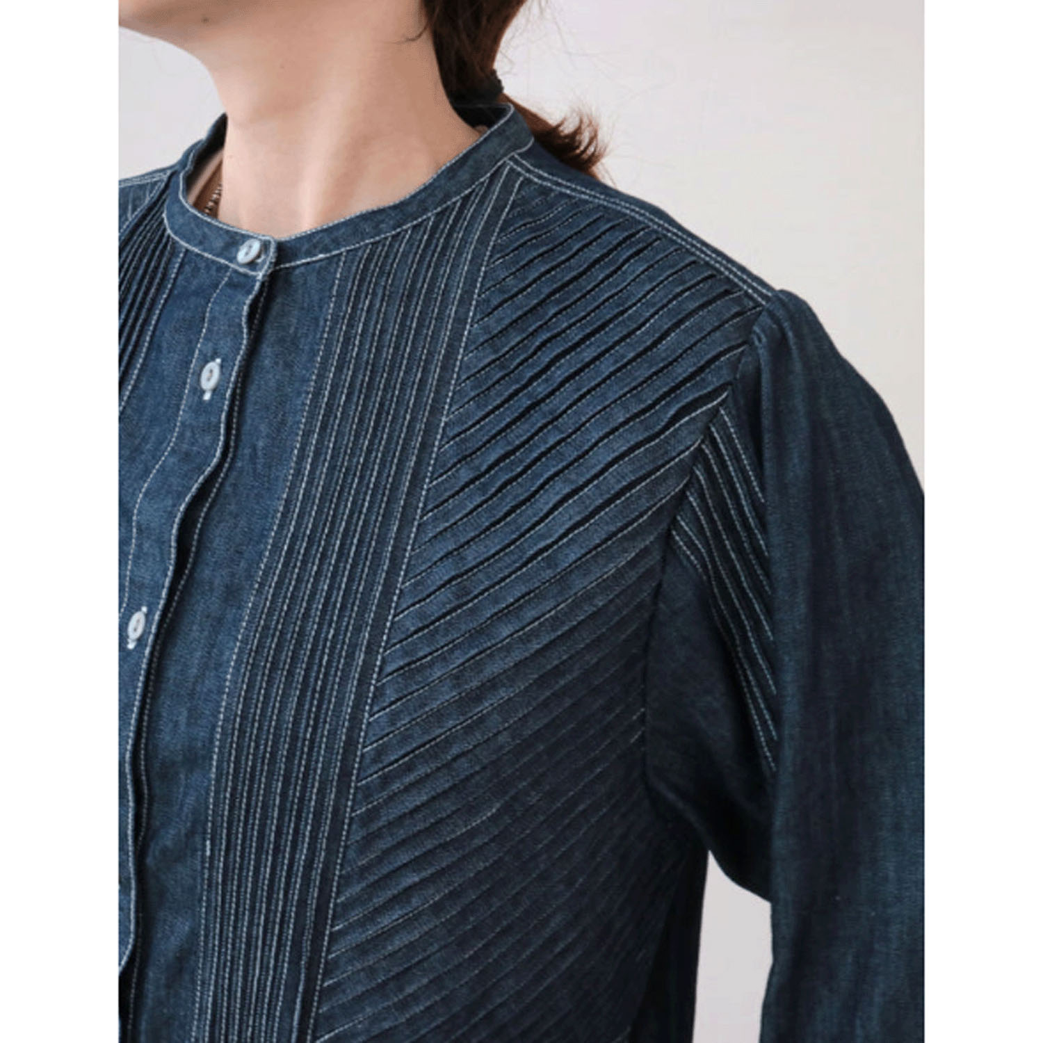doux bleu ピンタックステッチデニムシャツ - 画像8