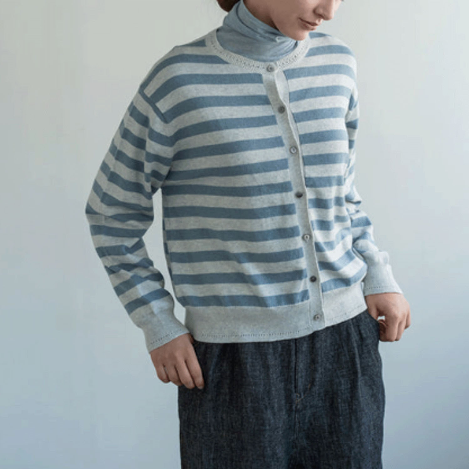 YARRA コットンカシミヤクルーカーディガン - 画像2