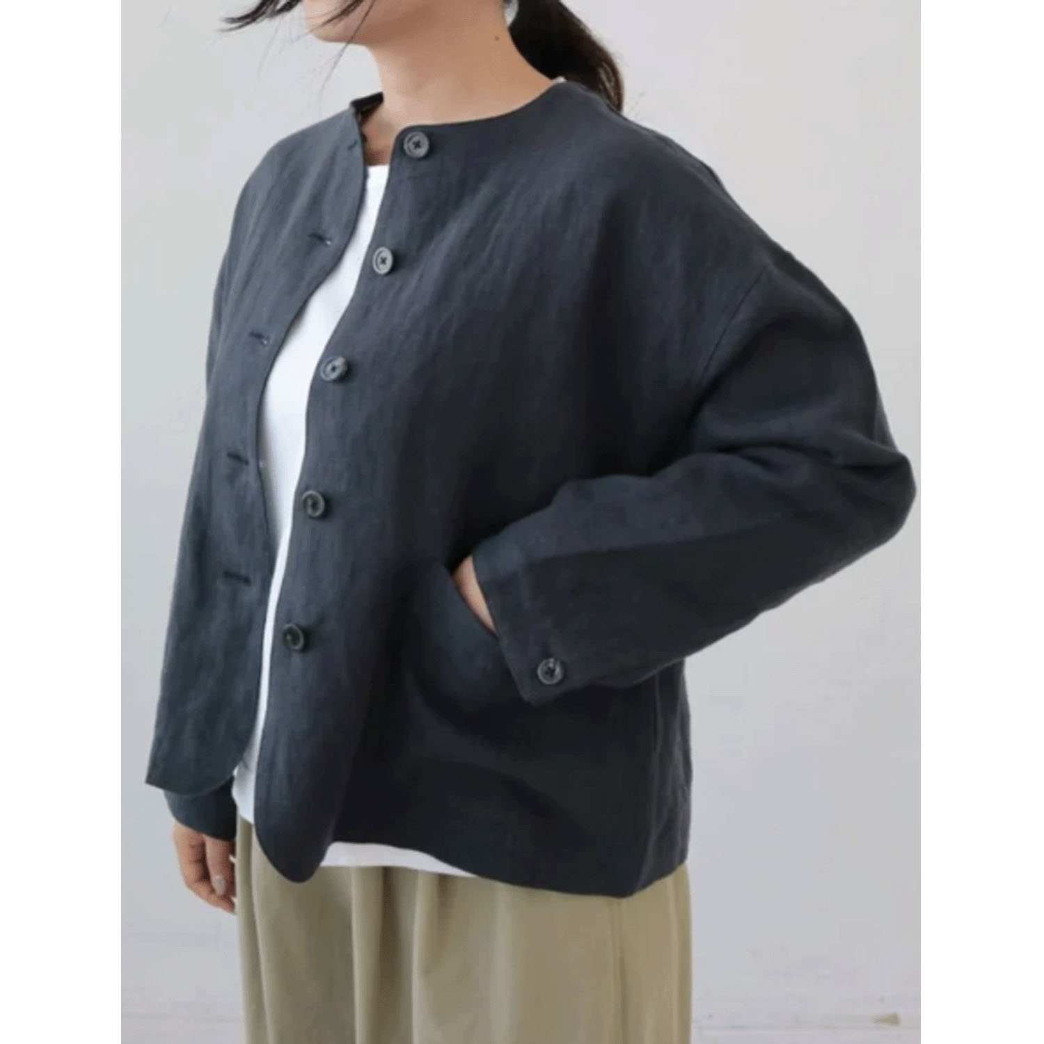 YARRA リネンノーカラージャケット - 画像9