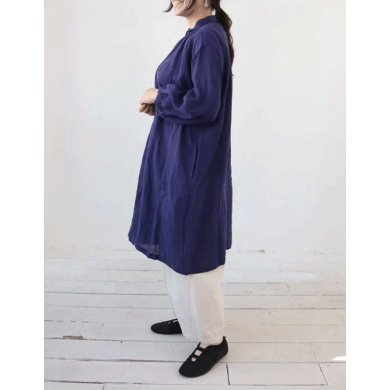 YARRA エアリーリネンギャザーワンピース - 画像9