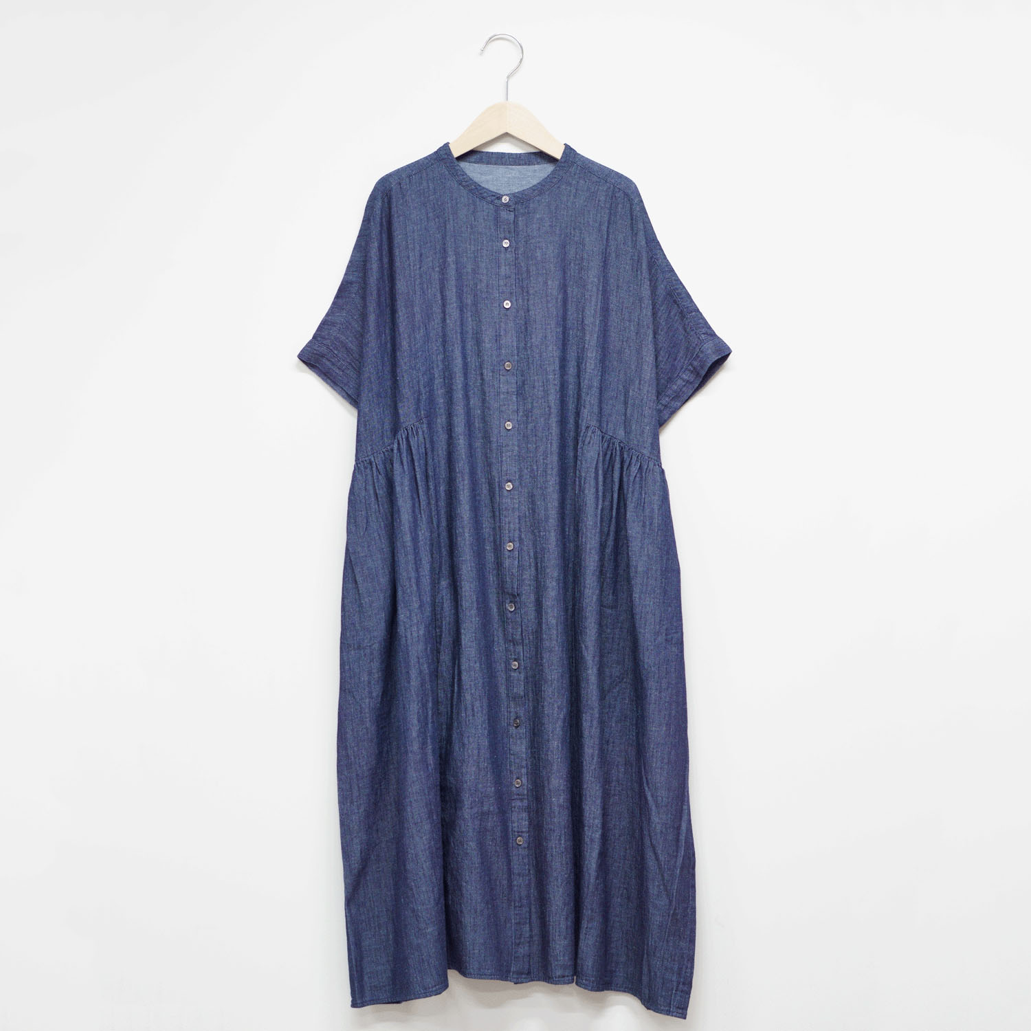 ista－ire 4．5oz綿麻甘撚りデニム（ista－ireオリジナル生地）サイドギャザーワンピース - 画像6