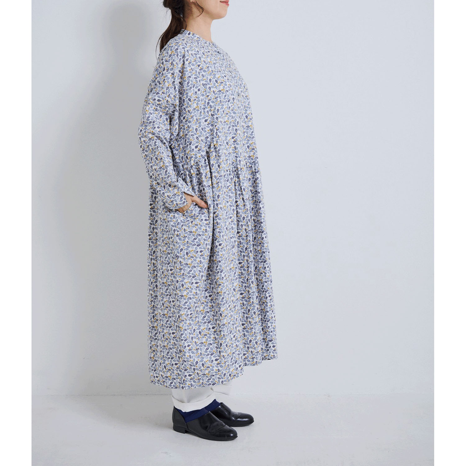 YURK geniet van ギャザーワンピース - 画像2