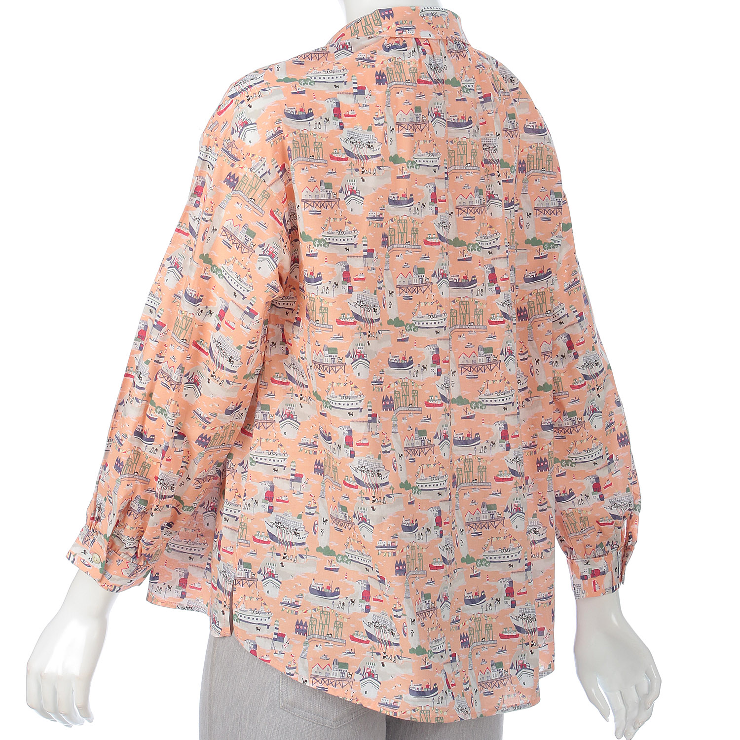 イヌと船柄ブラウス - 画像5