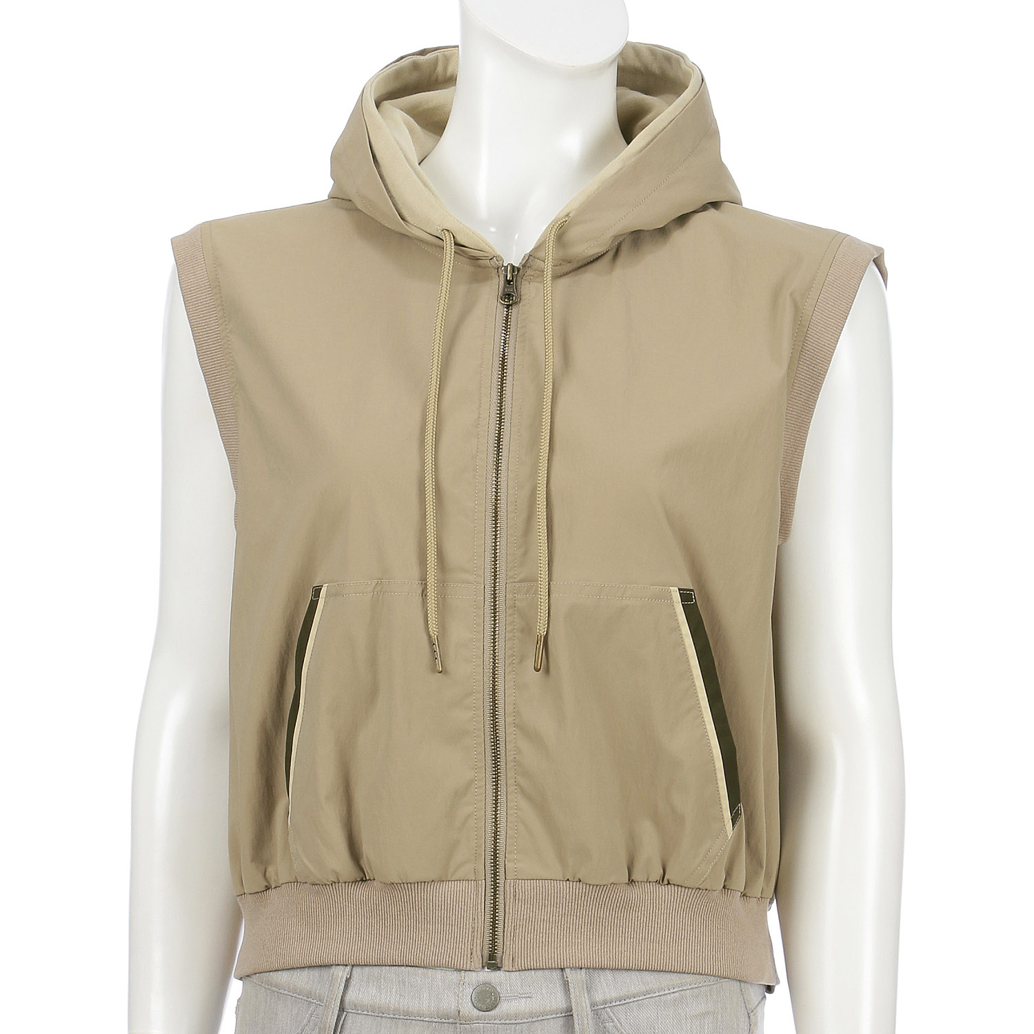 配色フードベスト