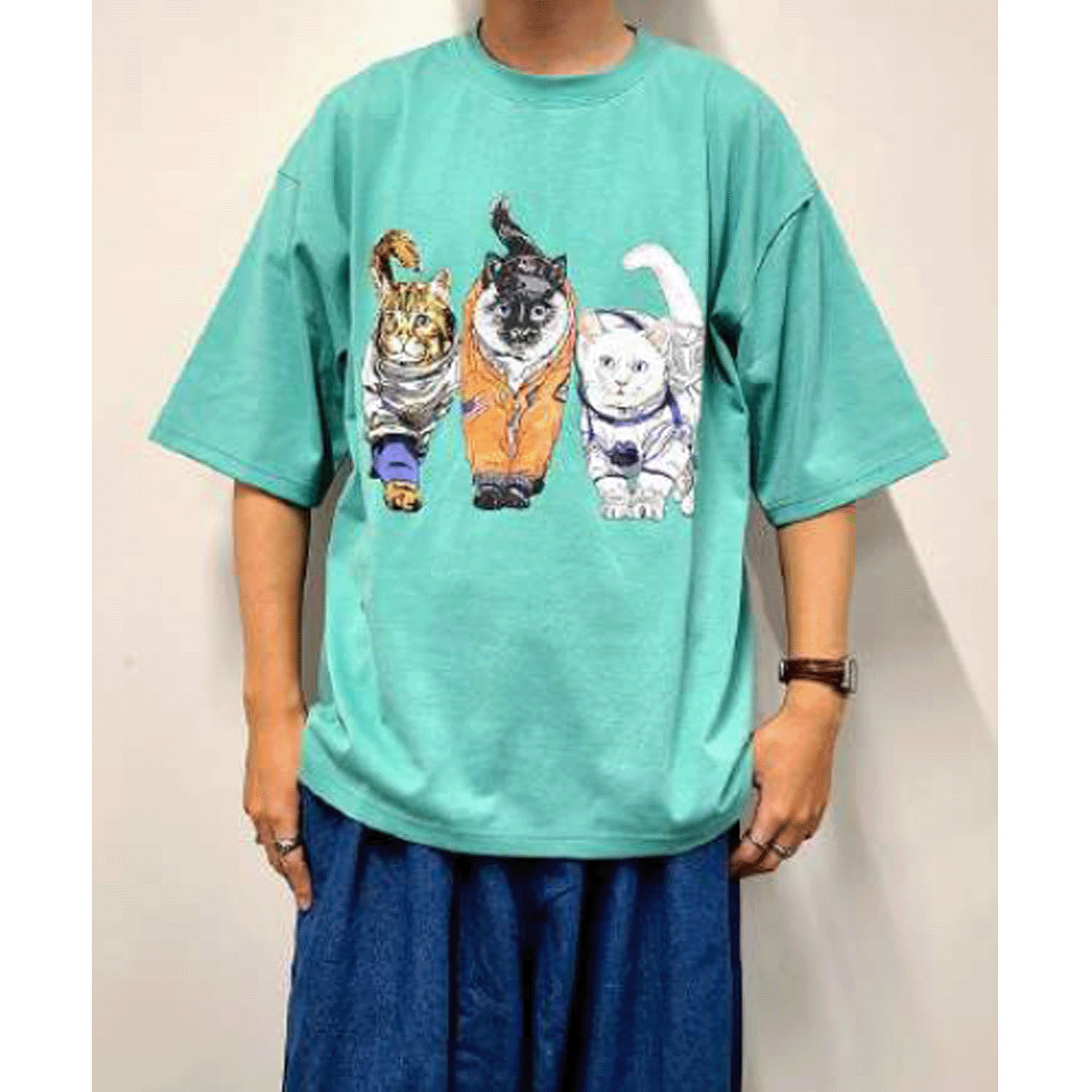 CORISCO Animal Village ネコTシャツ 宇宙 - 画像1