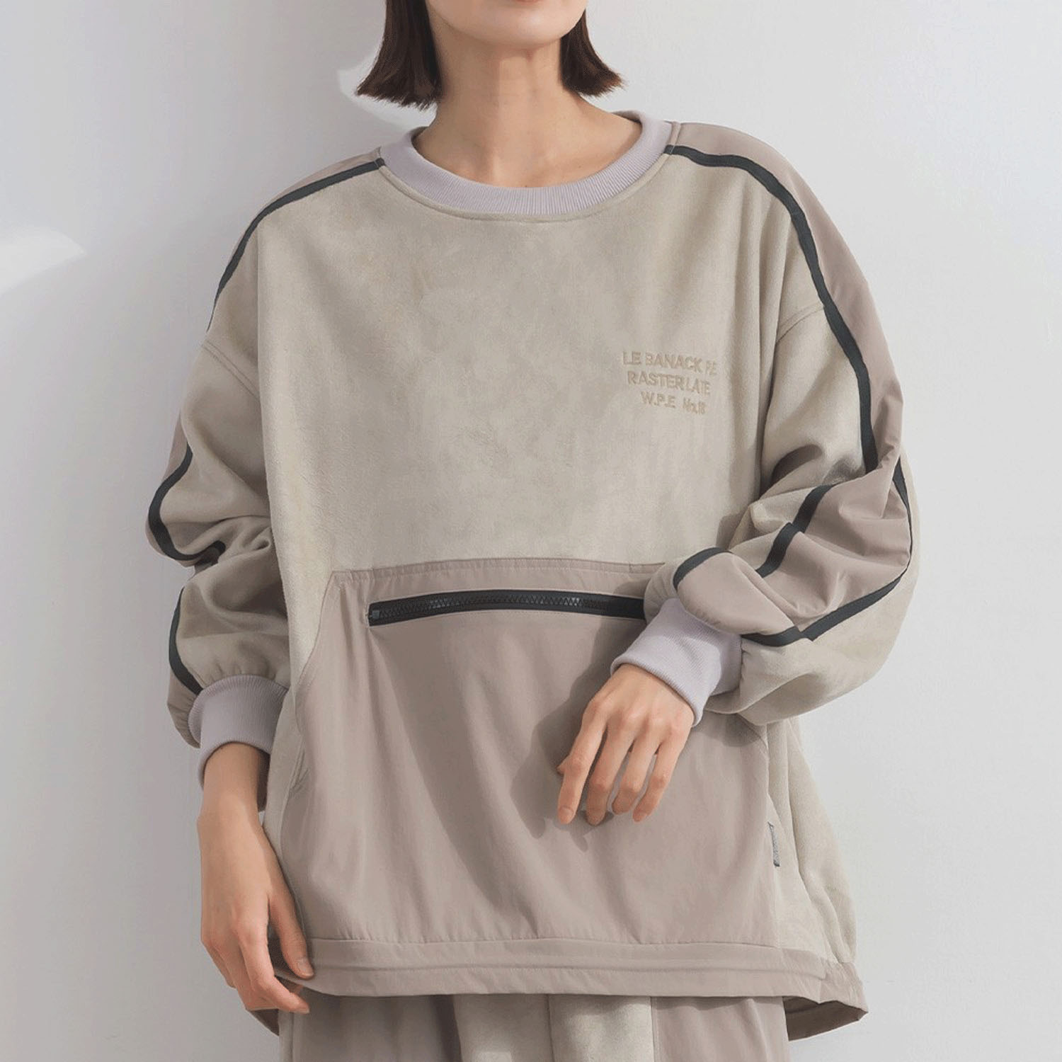 【ETONET限定】iriey フェイクスウェードラインプルオーバー - 画像11