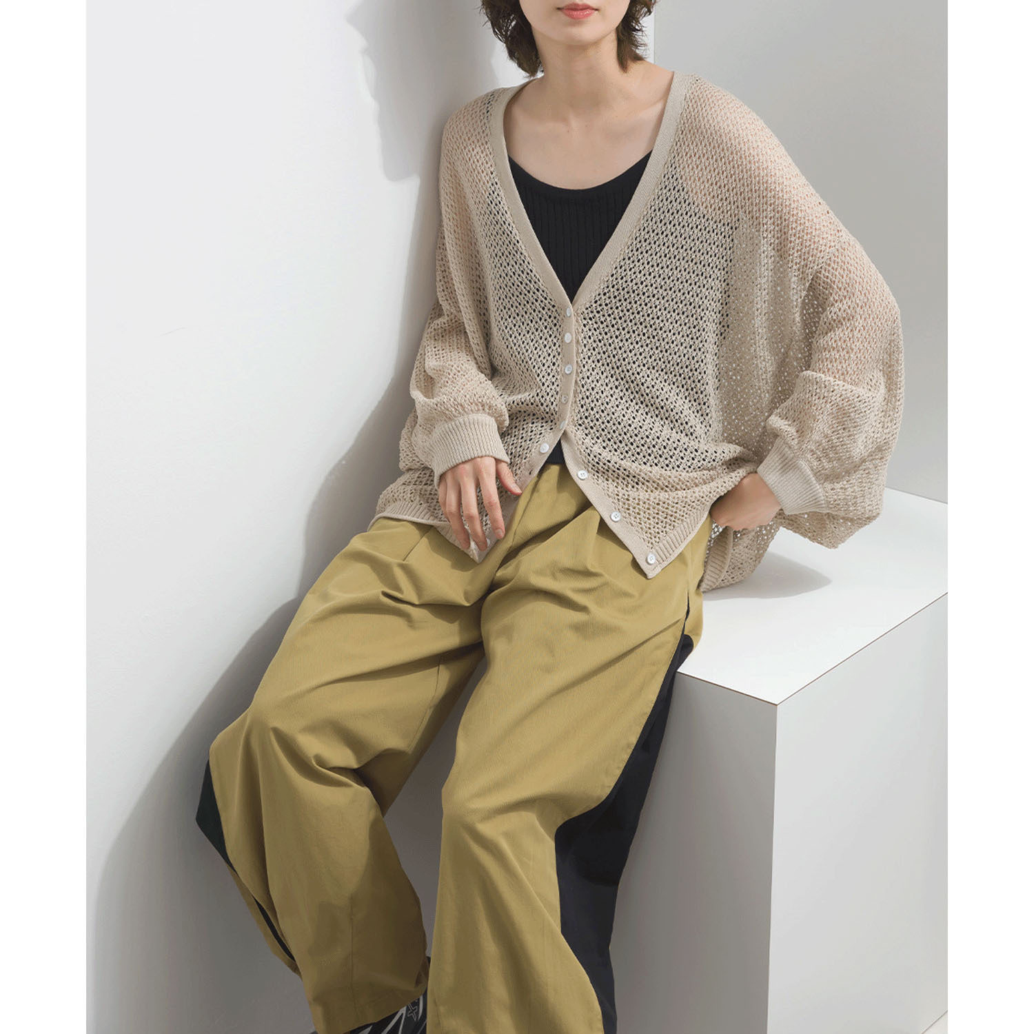 【ETONET限定】 iriey 脇タックコクーンパンツ - 画像17