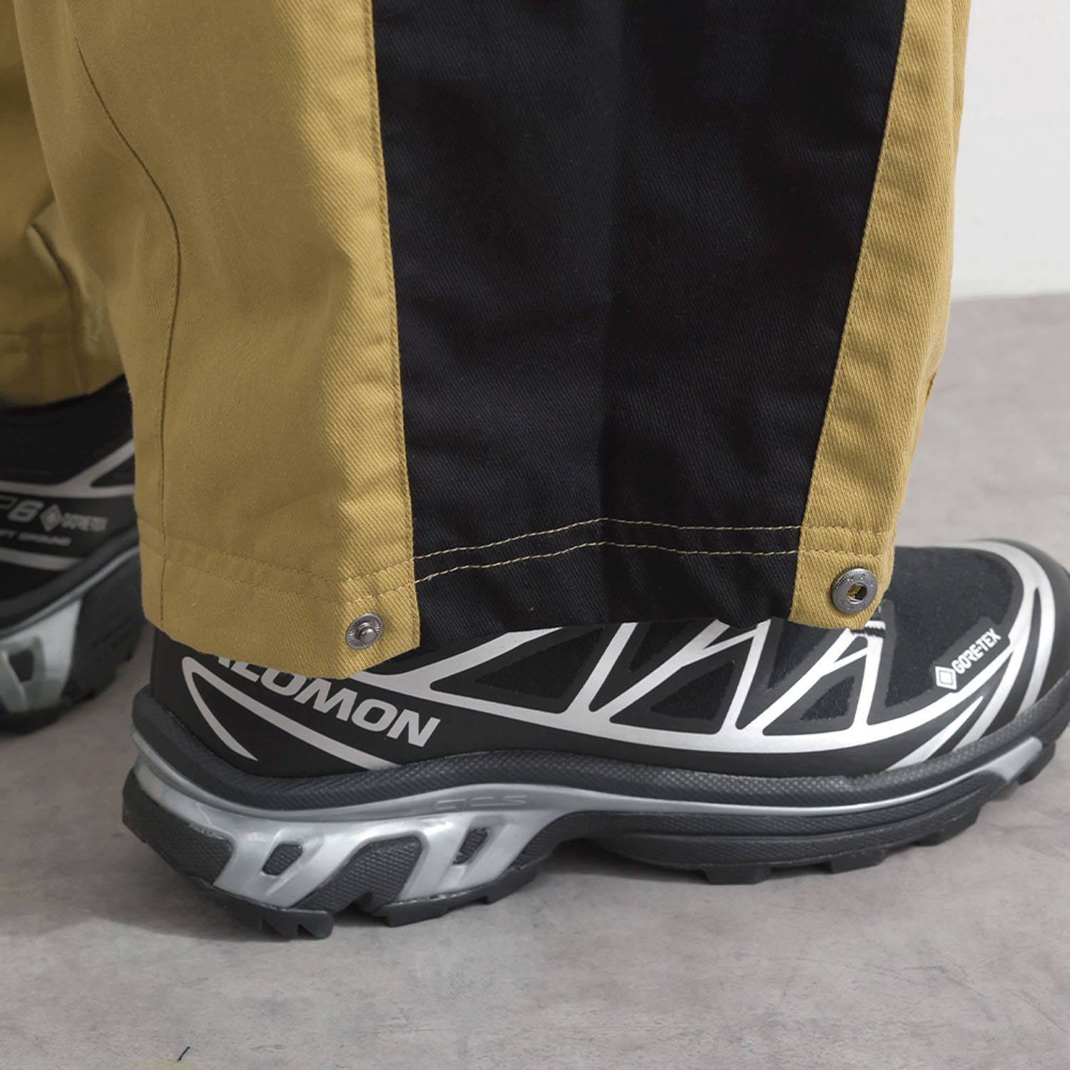 【ETONET限定】 iriey 脇タックコクーンパンツ - 画像19