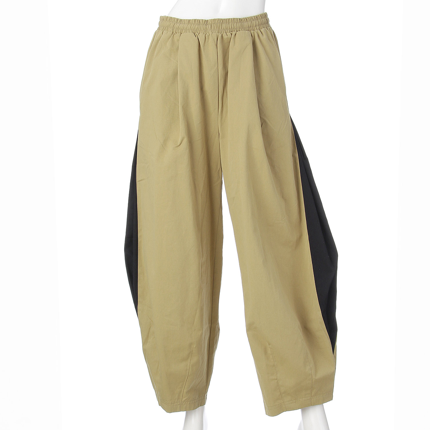 【ETONET限定】 iriey 脇タックコクーンパンツ - 画像22