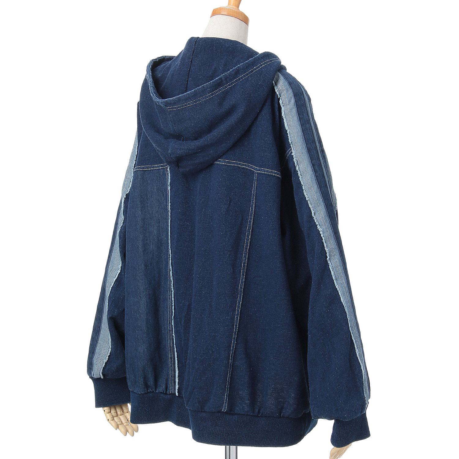 【ETONET限定】 iriey  裏毛インディゴ染めZIPパーカー - 画像23