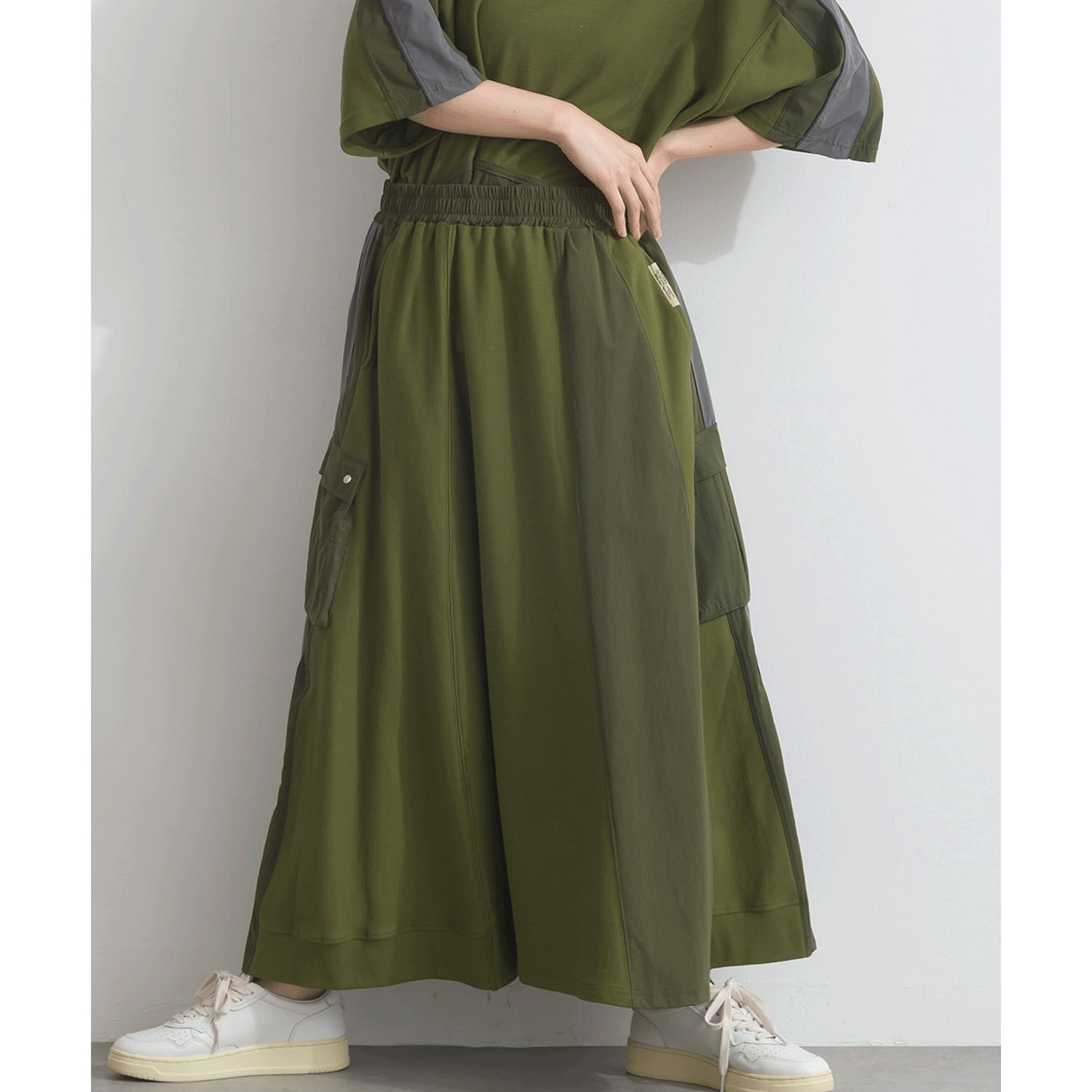 【ETONET限定】 iriey 配色ラインスカート - 画像17